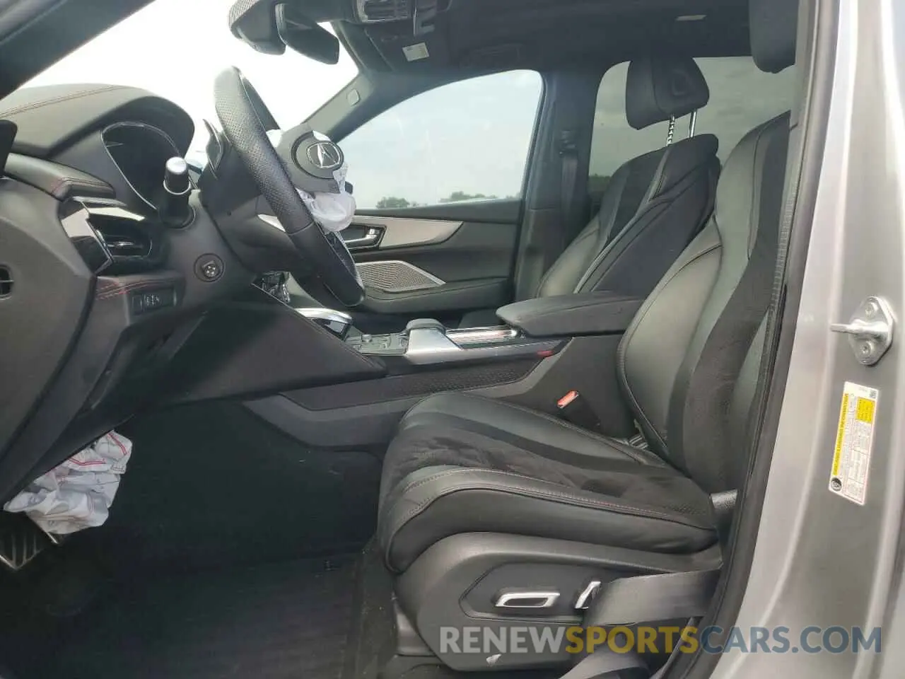 7 Photograph of a damaged car 5J8YE1H01NL020991 ACURA MDX 2022