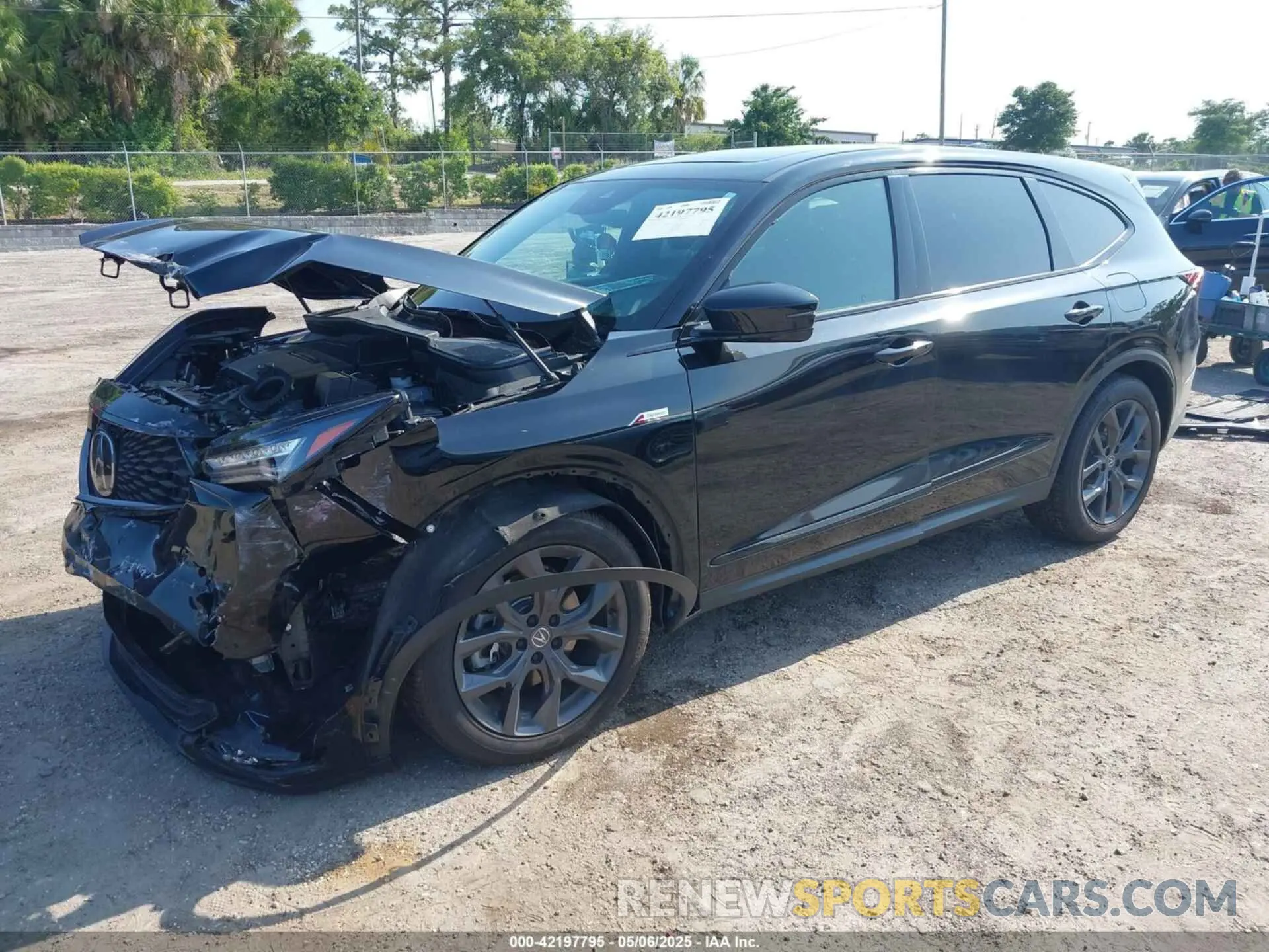 2 Photograph of a damaged car 5J8YE1H02NL044992 ACURA MDX 2022
