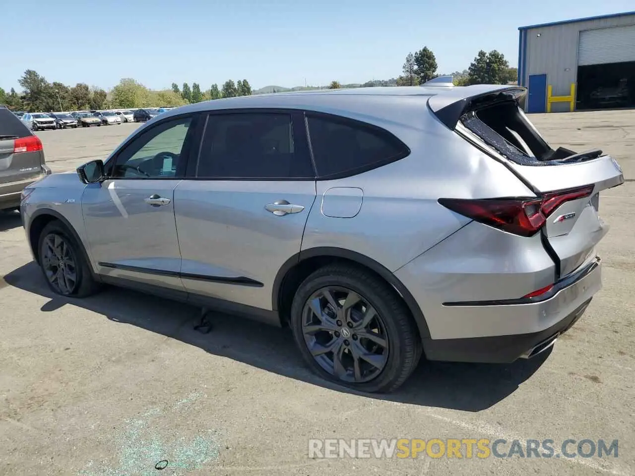 2 Photograph of a damaged car 5J8YE1H05NL024669 ACURA MDX 2022