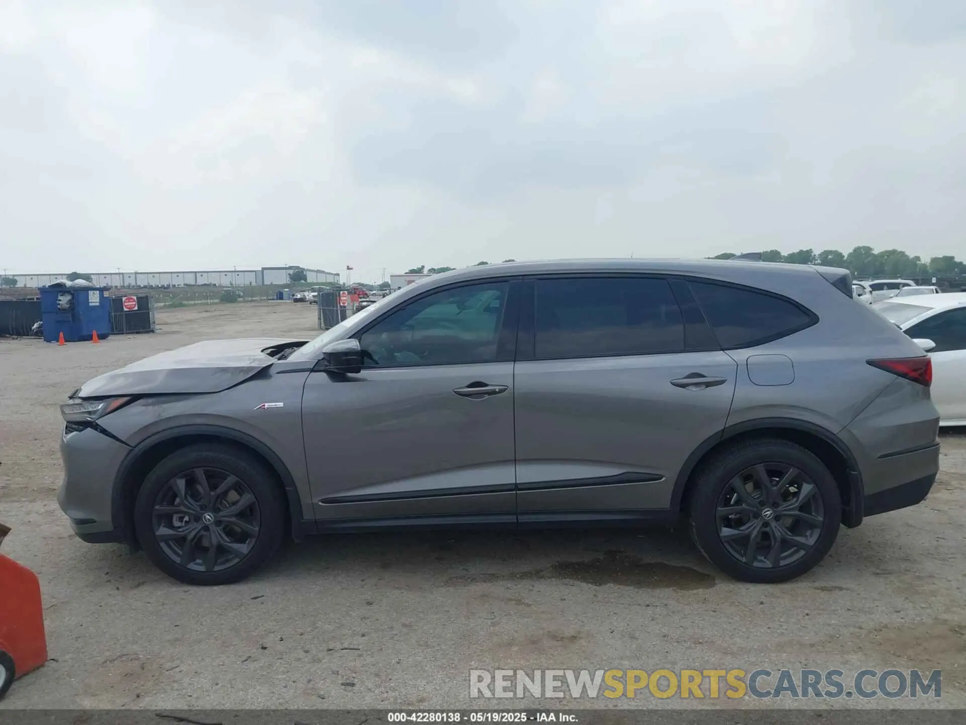 14 Photograph of a damaged car 5J8YE1H06NL050763 ACURA MDX 2022