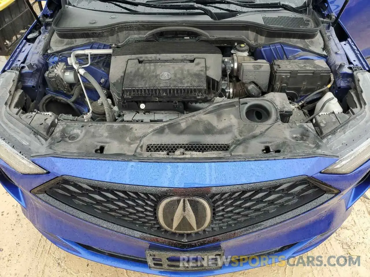 11 Photograph of a damaged car 5J8YE1H07NL013091 ACURA MDX 2022
