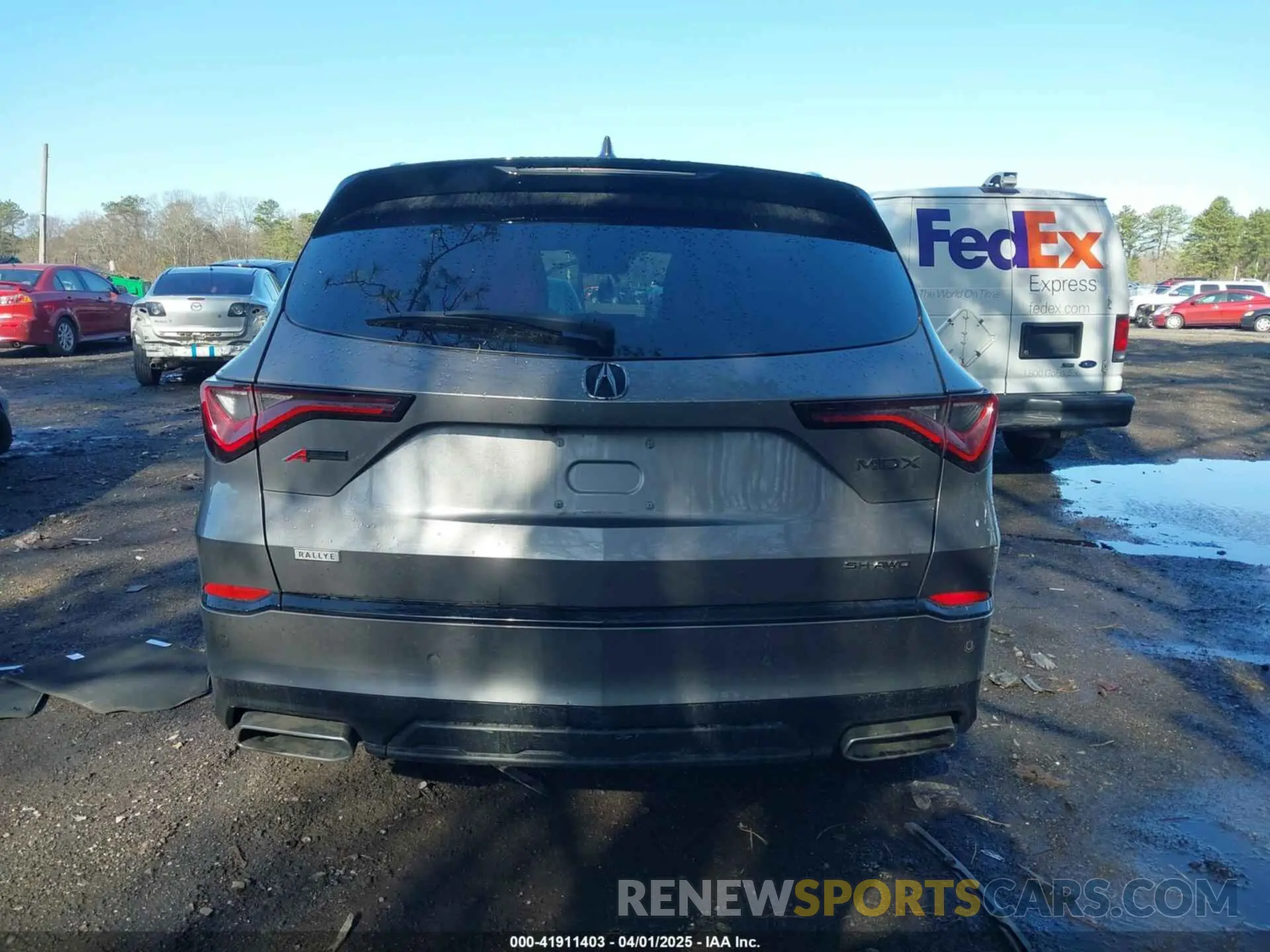 16 Photograph of a damaged car 5J8YE1H09NL035478 ACURA MDX 2022