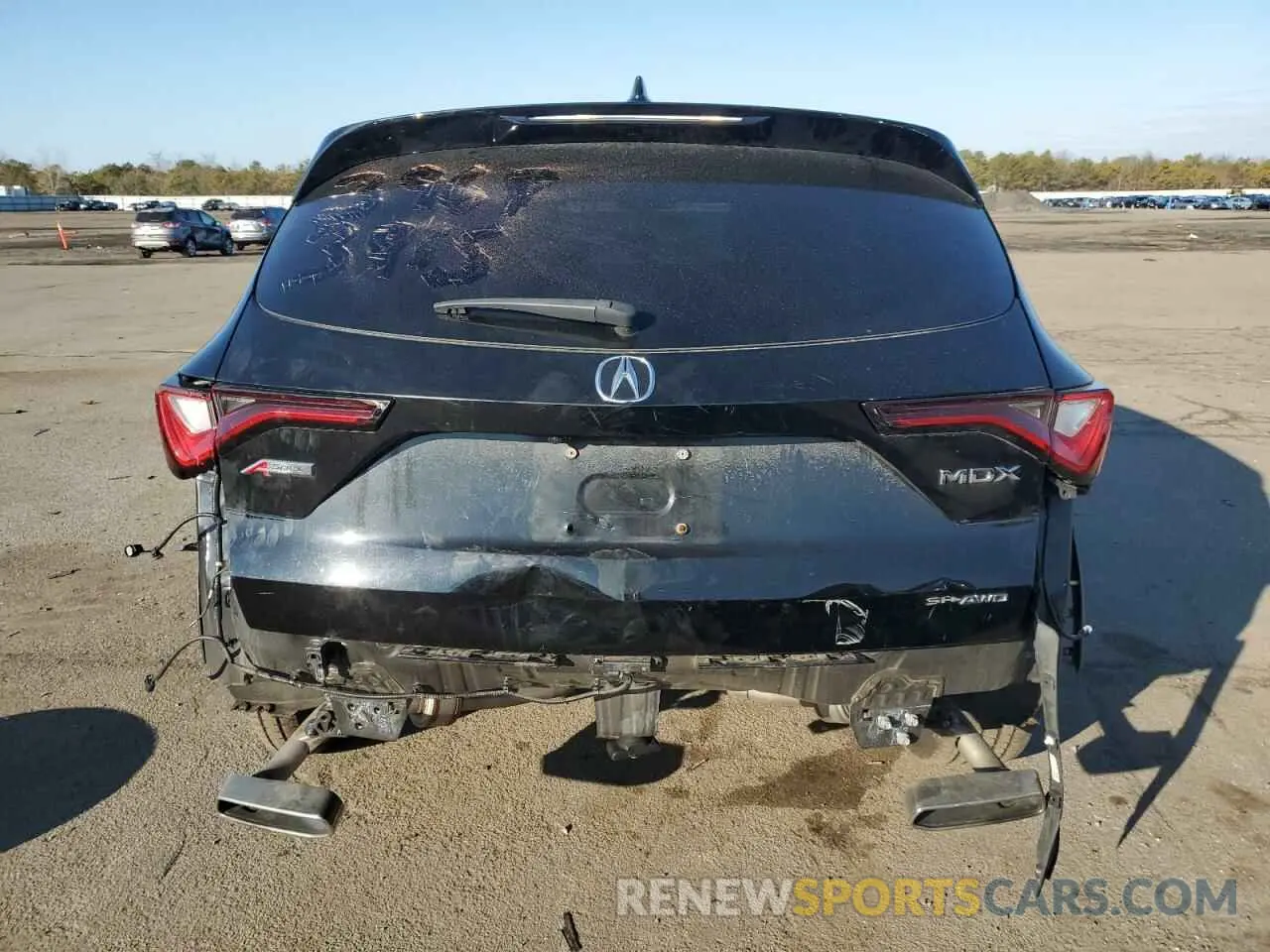 6 Photograph of a damaged car 5J8YE1H39NL006153 ACURA MDX 2022