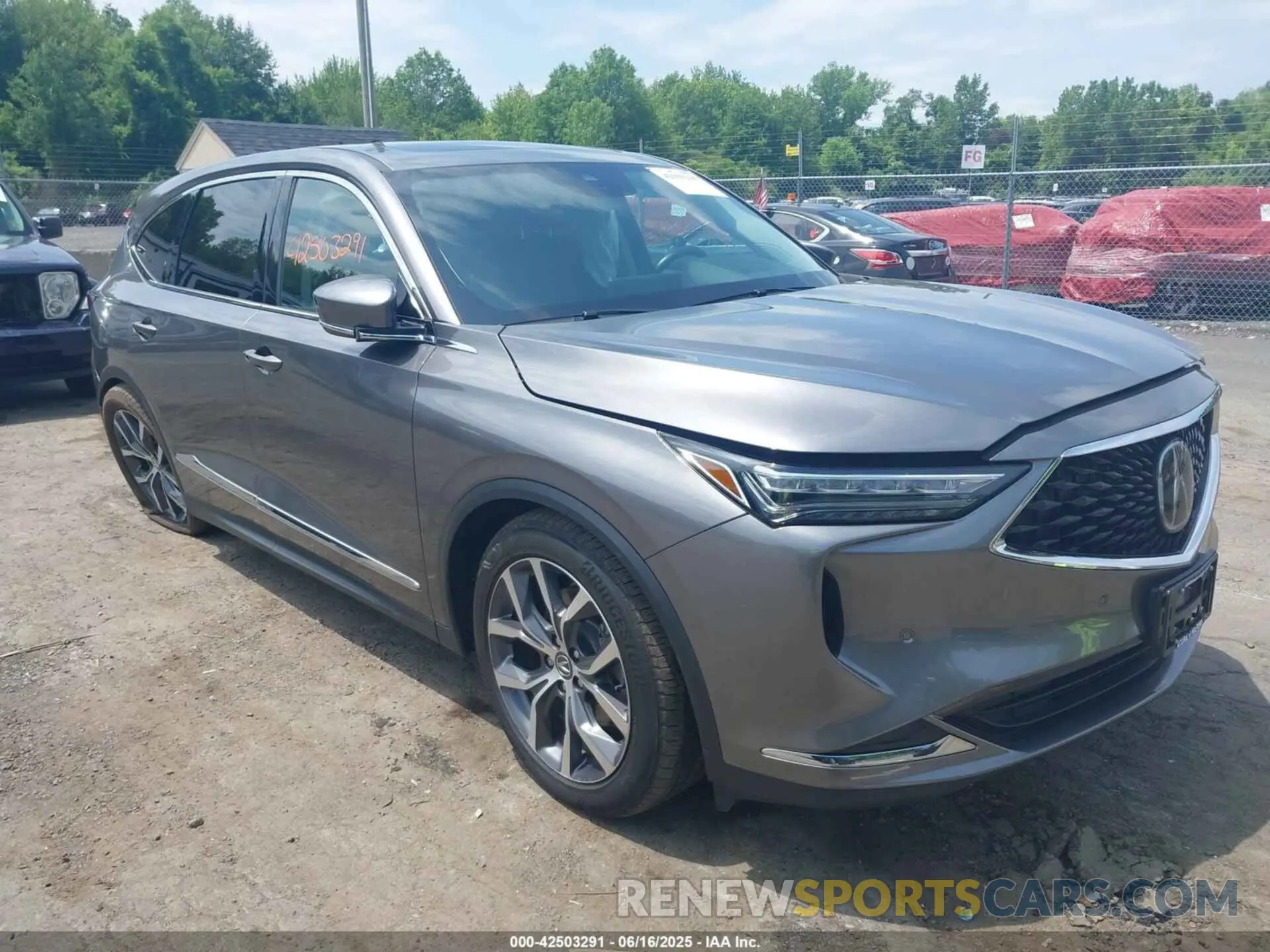 1 Photograph of a damaged car 5J8YE1H42NL025104 ACURA MDX 2022