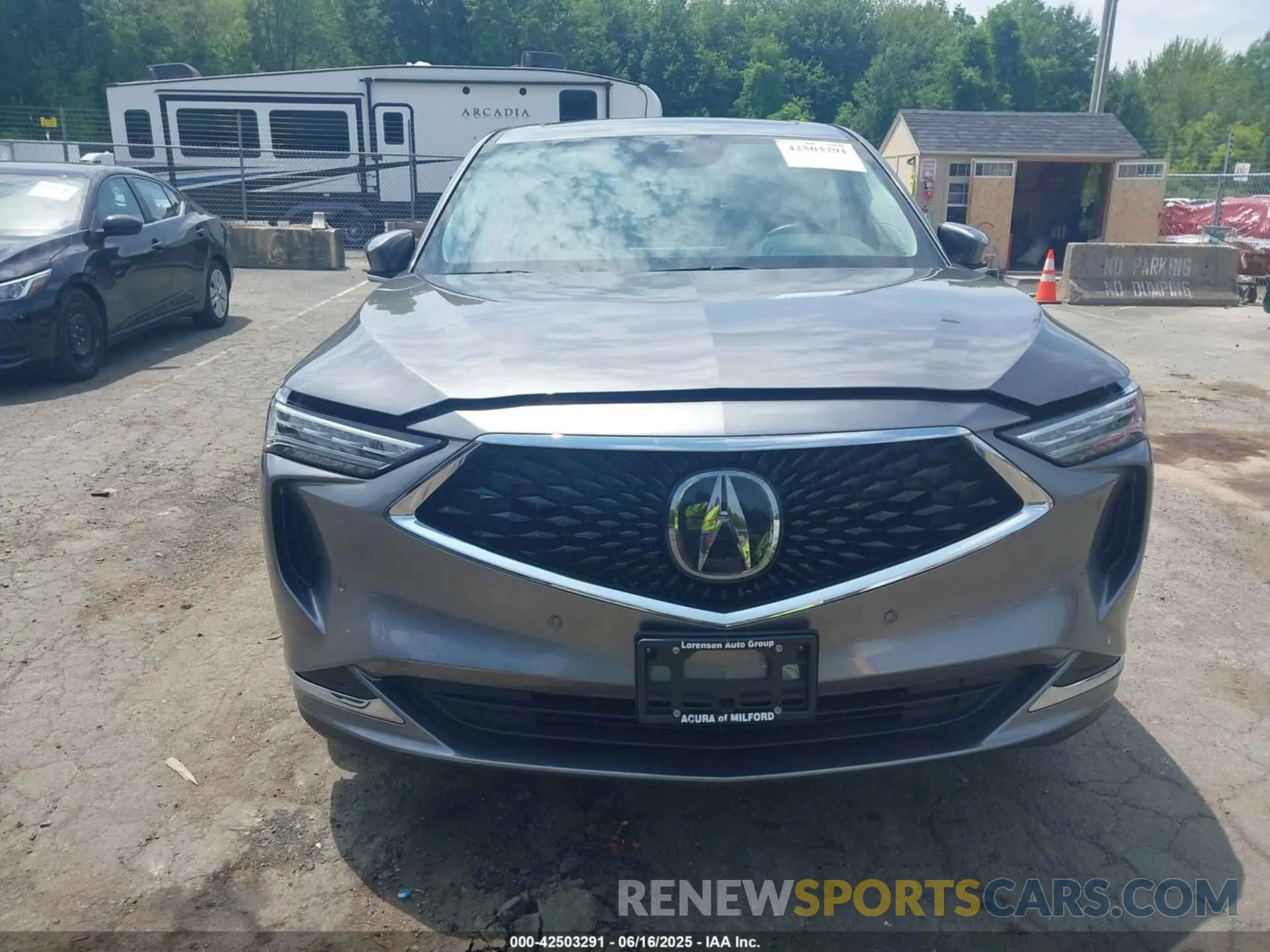 12 Photograph of a damaged car 5J8YE1H42NL025104 ACURA MDX 2022