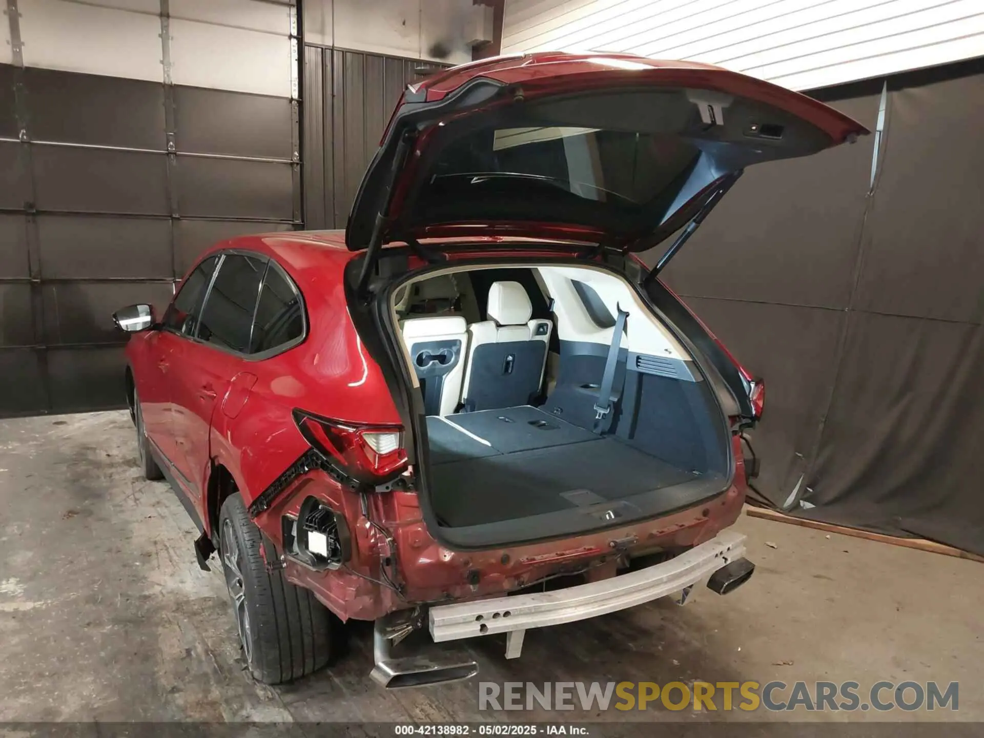 3 Photograph of a damaged car 5J8YE1H42NL039388 ACURA MDX 2022