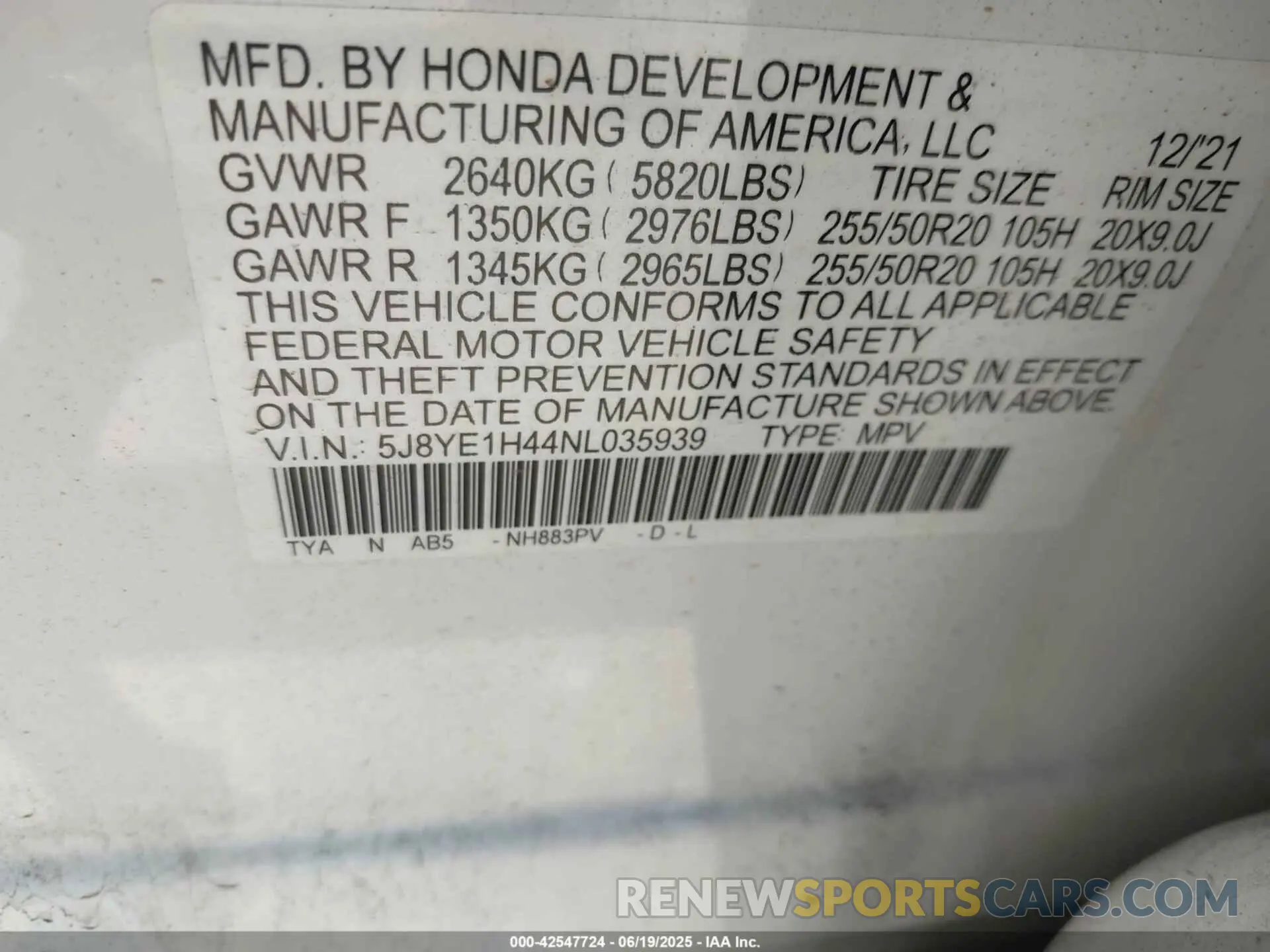 9 Photograph of a damaged car 5J8YE1H44NL035939 ACURA MDX 2022