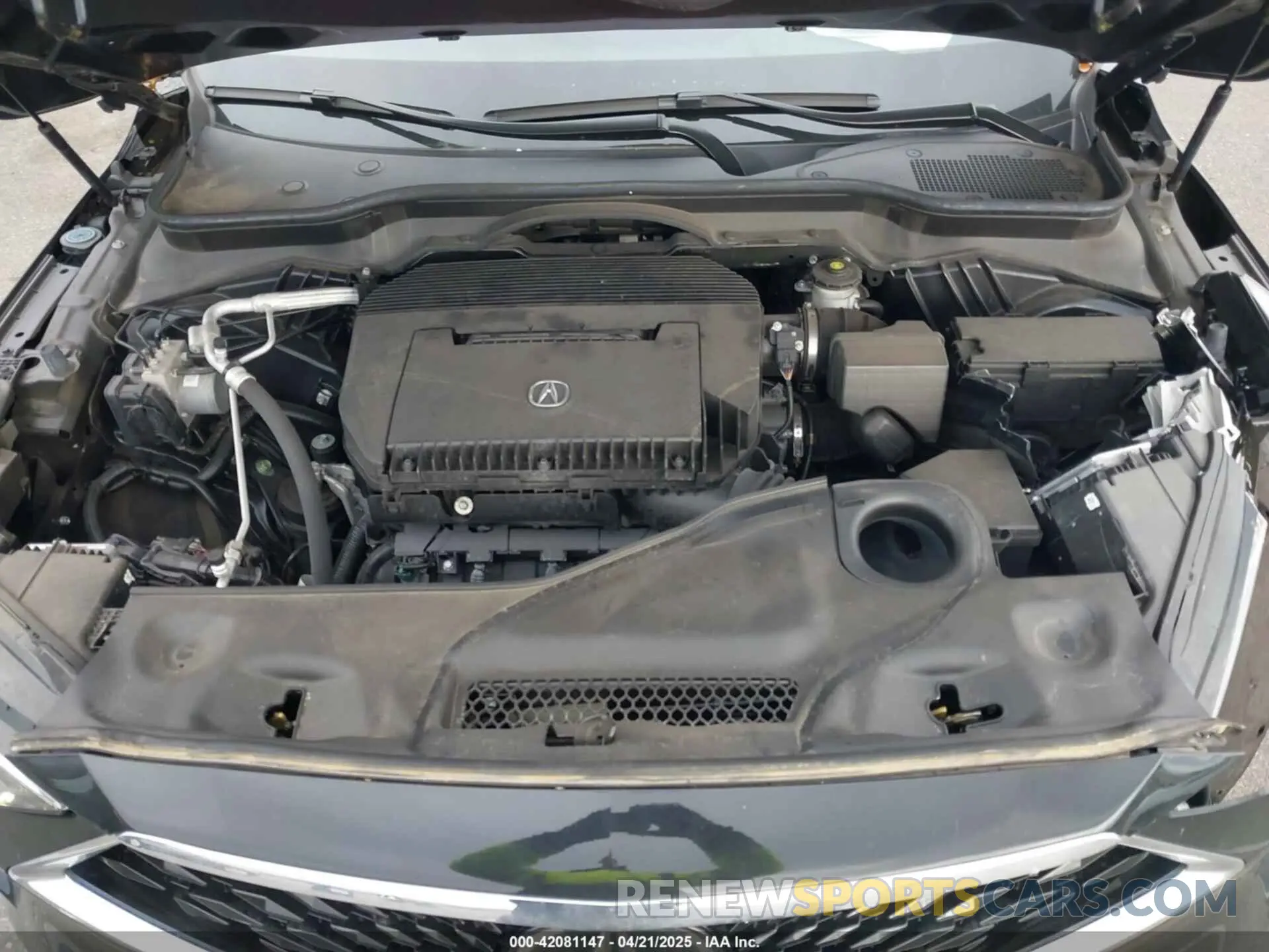 10 Photograph of a damaged car 5J8YE1H44NL036511 ACURA MDX 2022