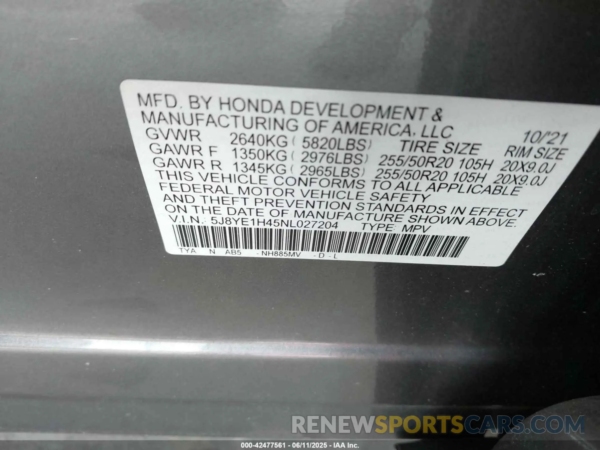 9 Photograph of a damaged car 5J8YE1H45NL027204 ACURA MDX 2022