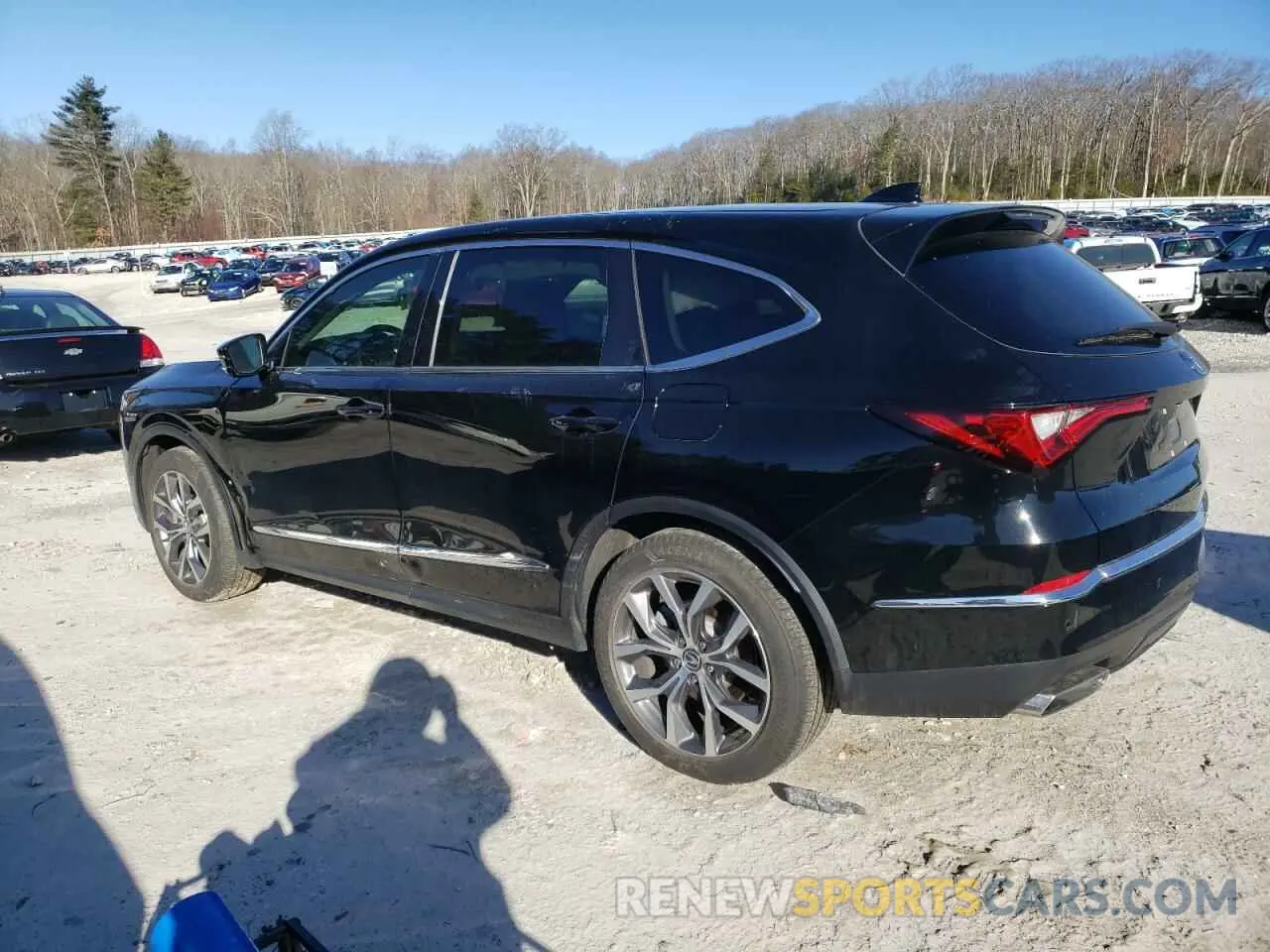 2 Photograph of a damaged car 5J8YE1H48NL022594 ACURA MDX 2022