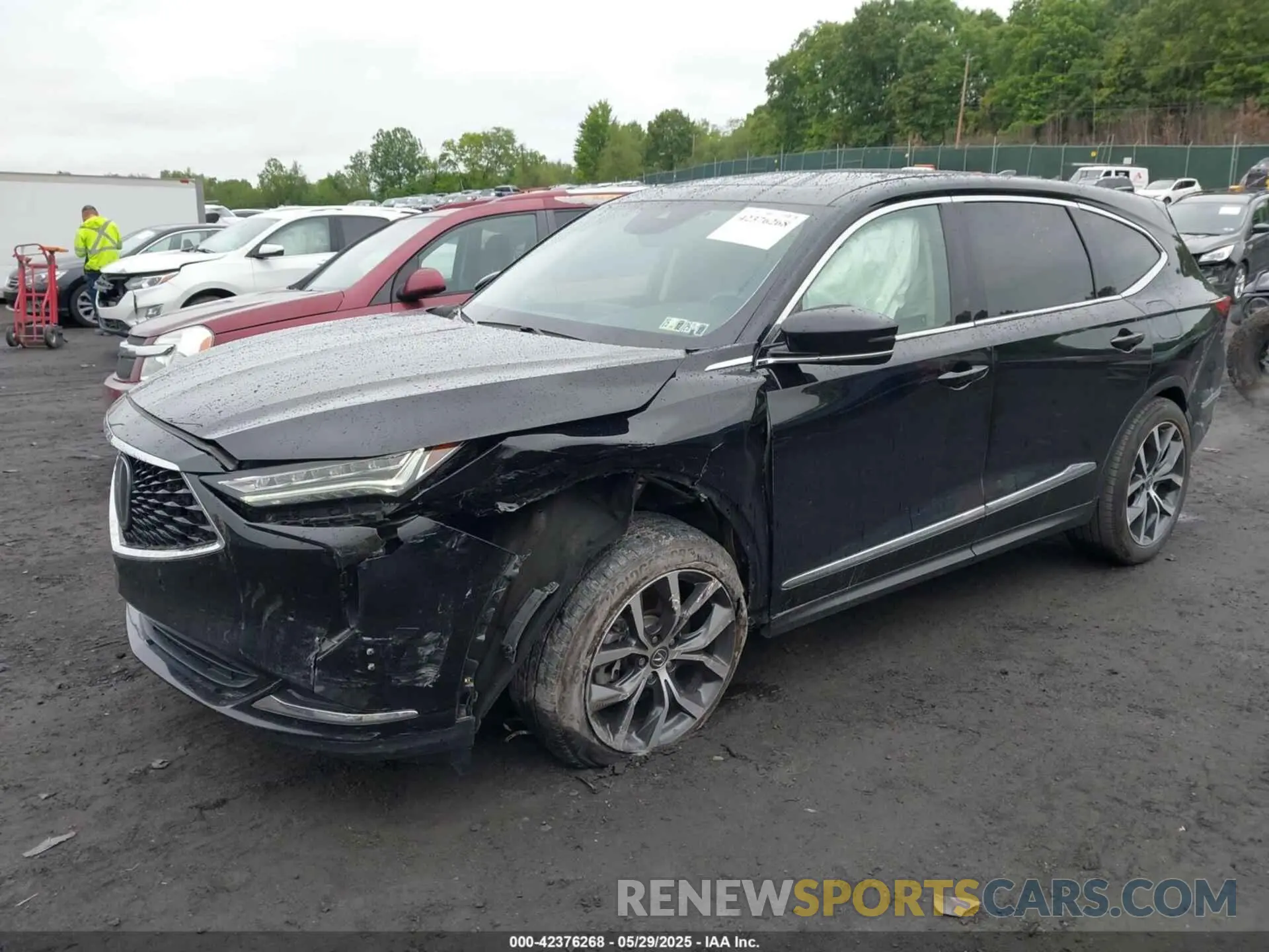 2 Photograph of a damaged car 5J8YE1H49NL006243 ACURA MDX 2022