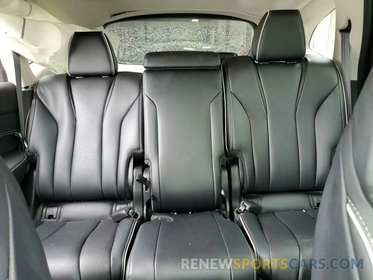 10 Photograph of a damaged car 5J8YE1H80NL035696 ACURA MDX 2022