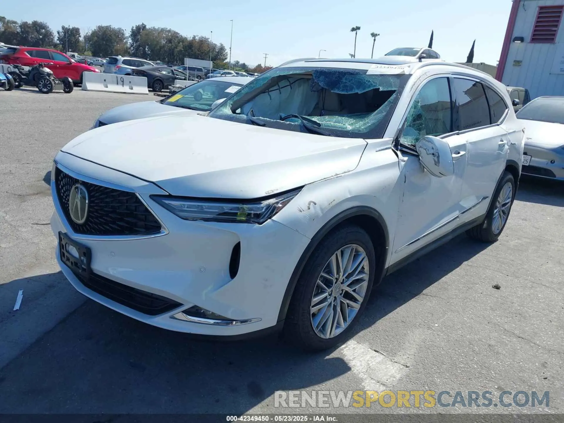 2 Photograph of a damaged car 5J8YE1H81NL039949 ACURA MDX 2022