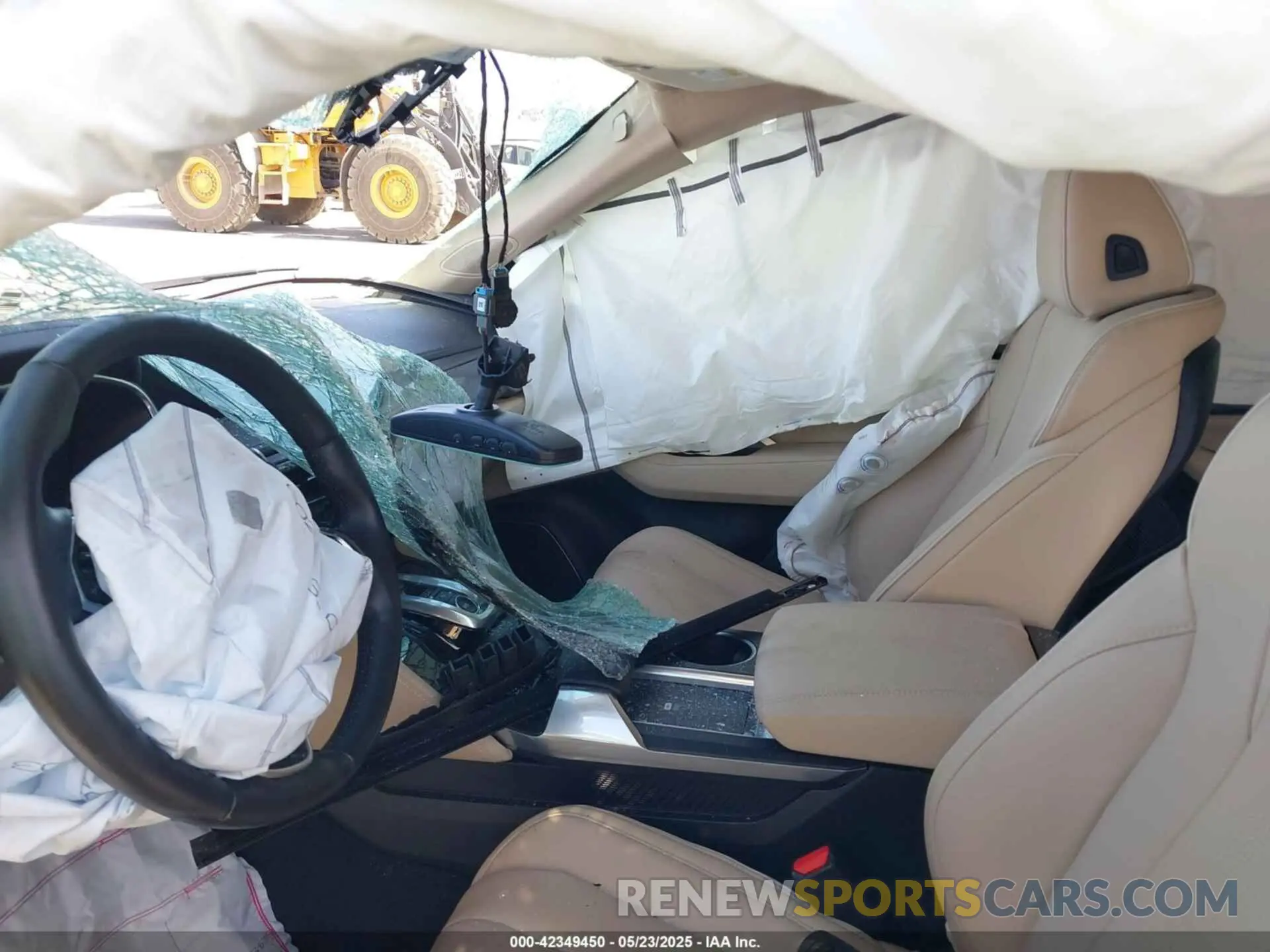 5 Photograph of a damaged car 5J8YE1H81NL039949 ACURA MDX 2022