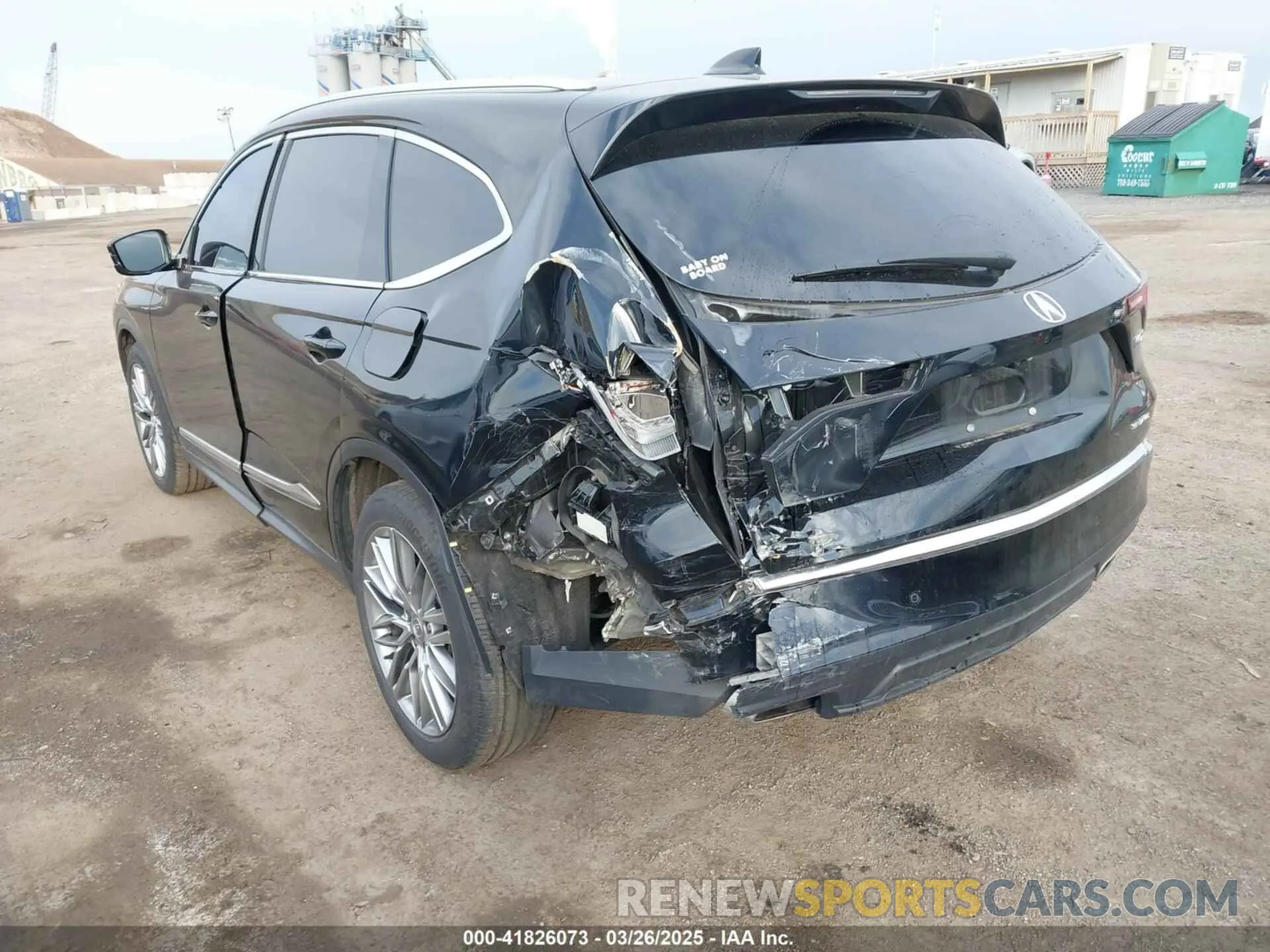 6 Photograph of a damaged car 5J8YE1H85NL028582 ACURA MDX 2022