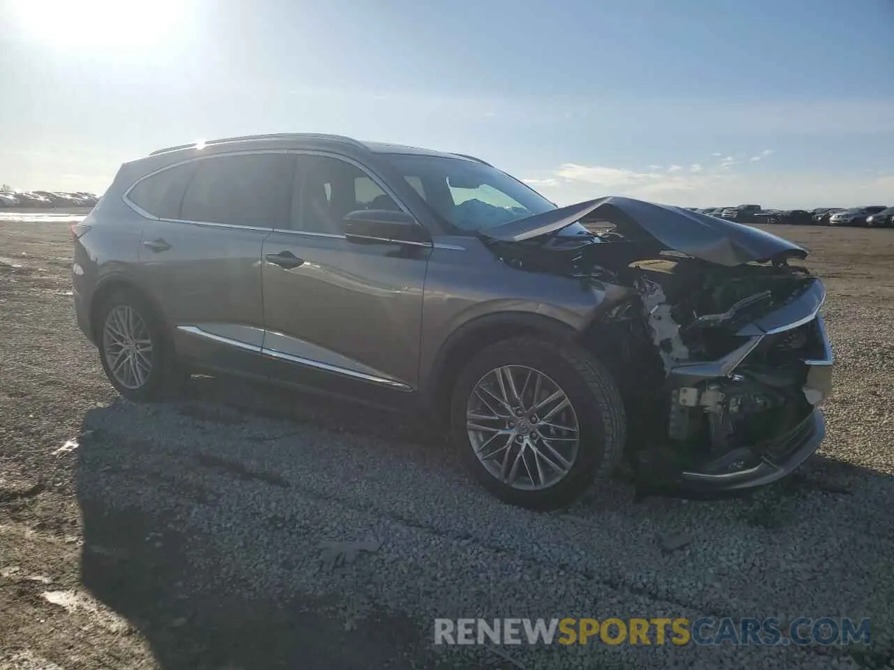 4 Photograph of a damaged car 5J8YE1H88NL003790 ACURA MDX 2022