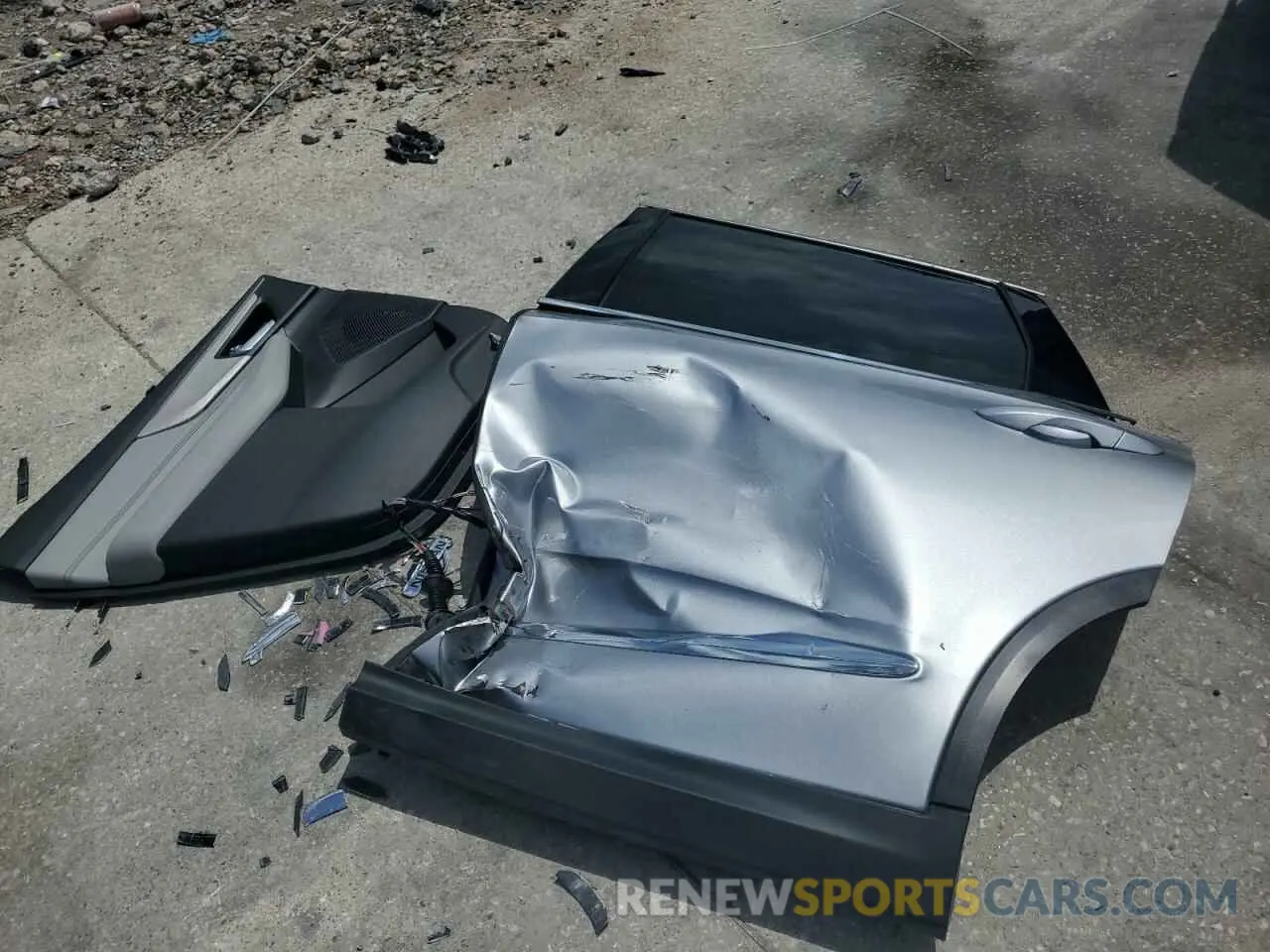 13 Photograph of a damaged car 5J8YE1H89NL044753 ACURA MDX 2022