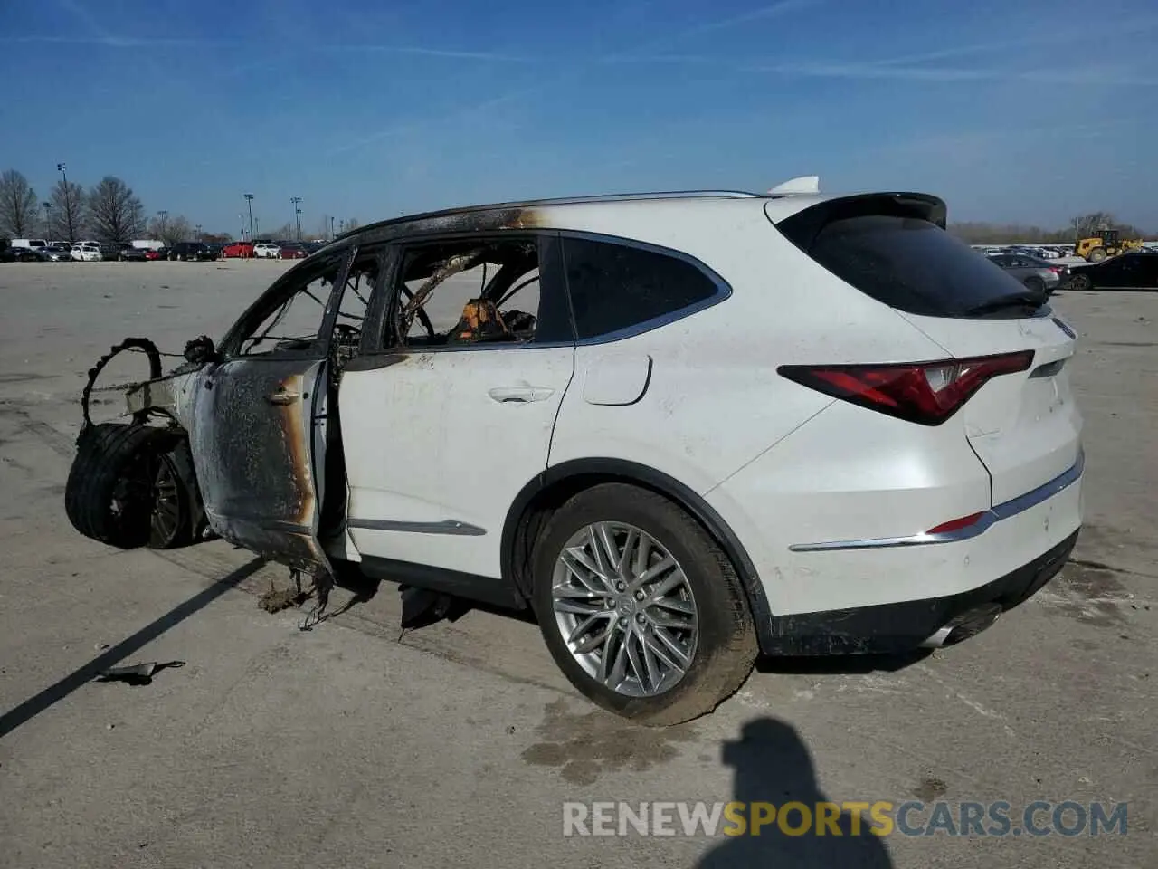 2 Photograph of a damaged car 5J8YE1H8XNL000129 ACURA MDX 2022