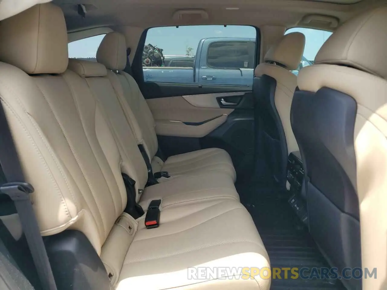 11 Photograph of a damaged car 5J8YD9H45PL000928 ACURA MDX 2023