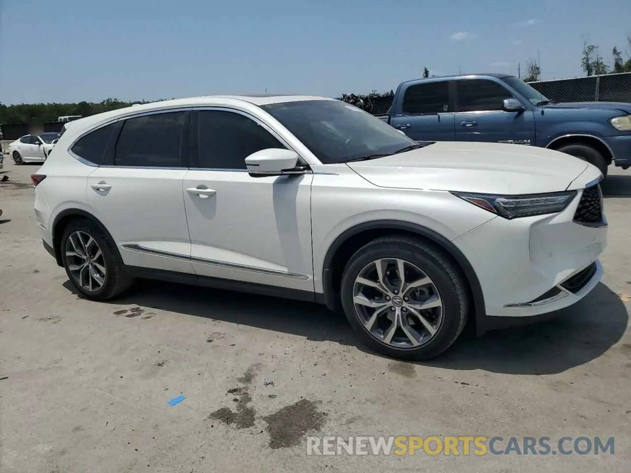 4 Photograph of a damaged car 5J8YD9H45PL000928 ACURA MDX 2023