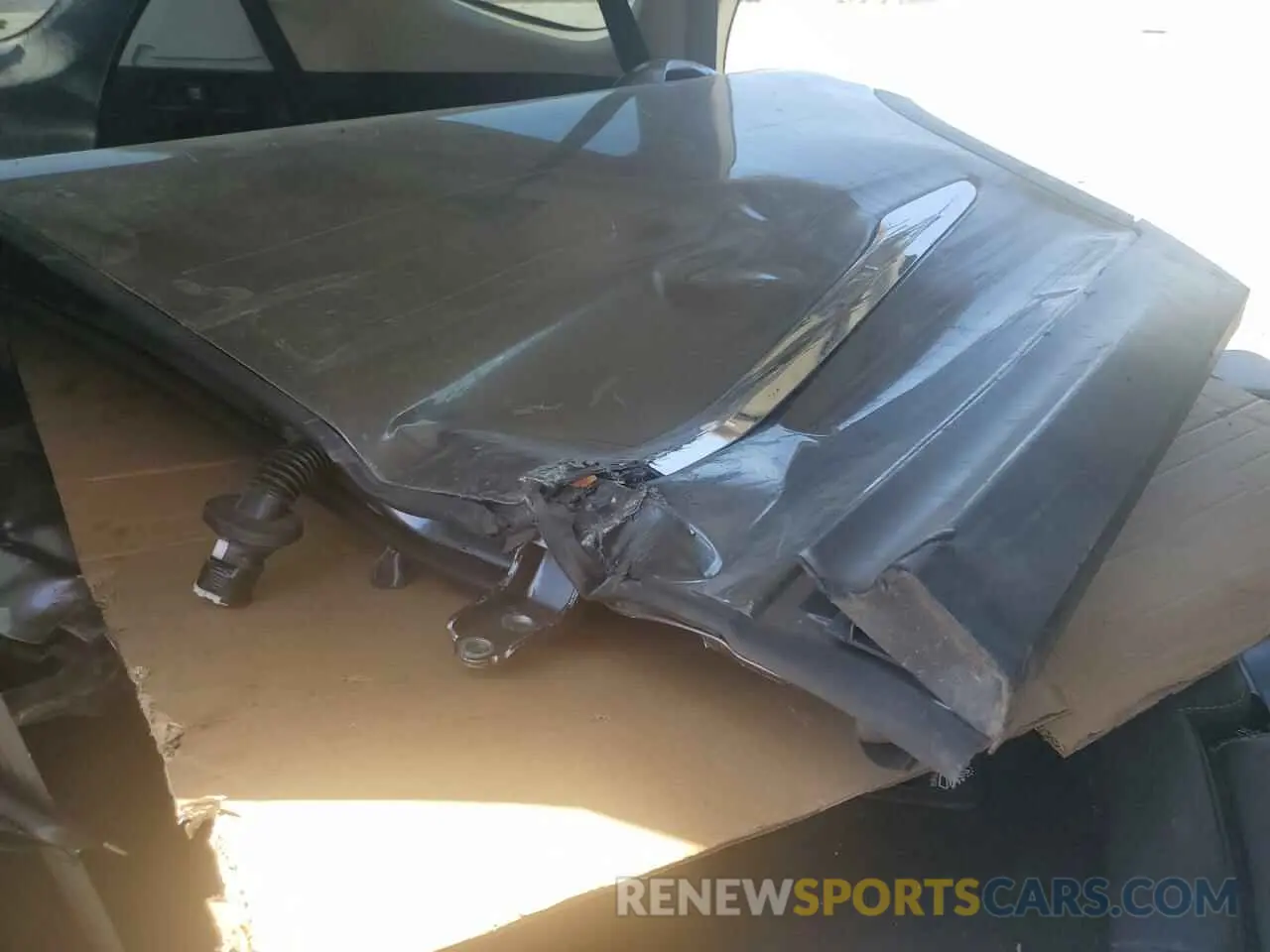 13 Photograph of a damaged car 5J8YD9H47PL006097 ACURA MDX 2023