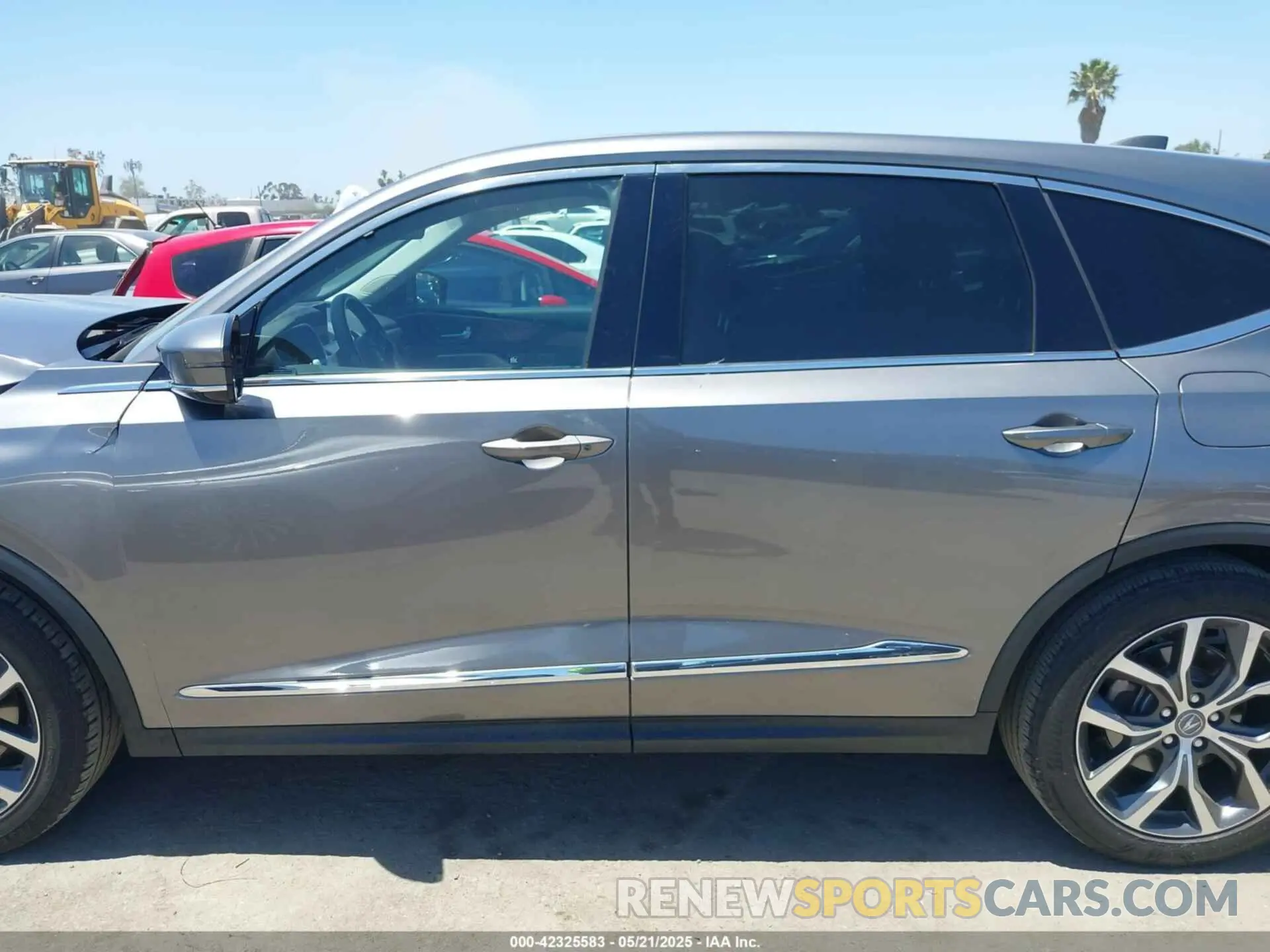 14 Photograph of a damaged car 5J8YD9H4XPL005963 ACURA MDX 2023