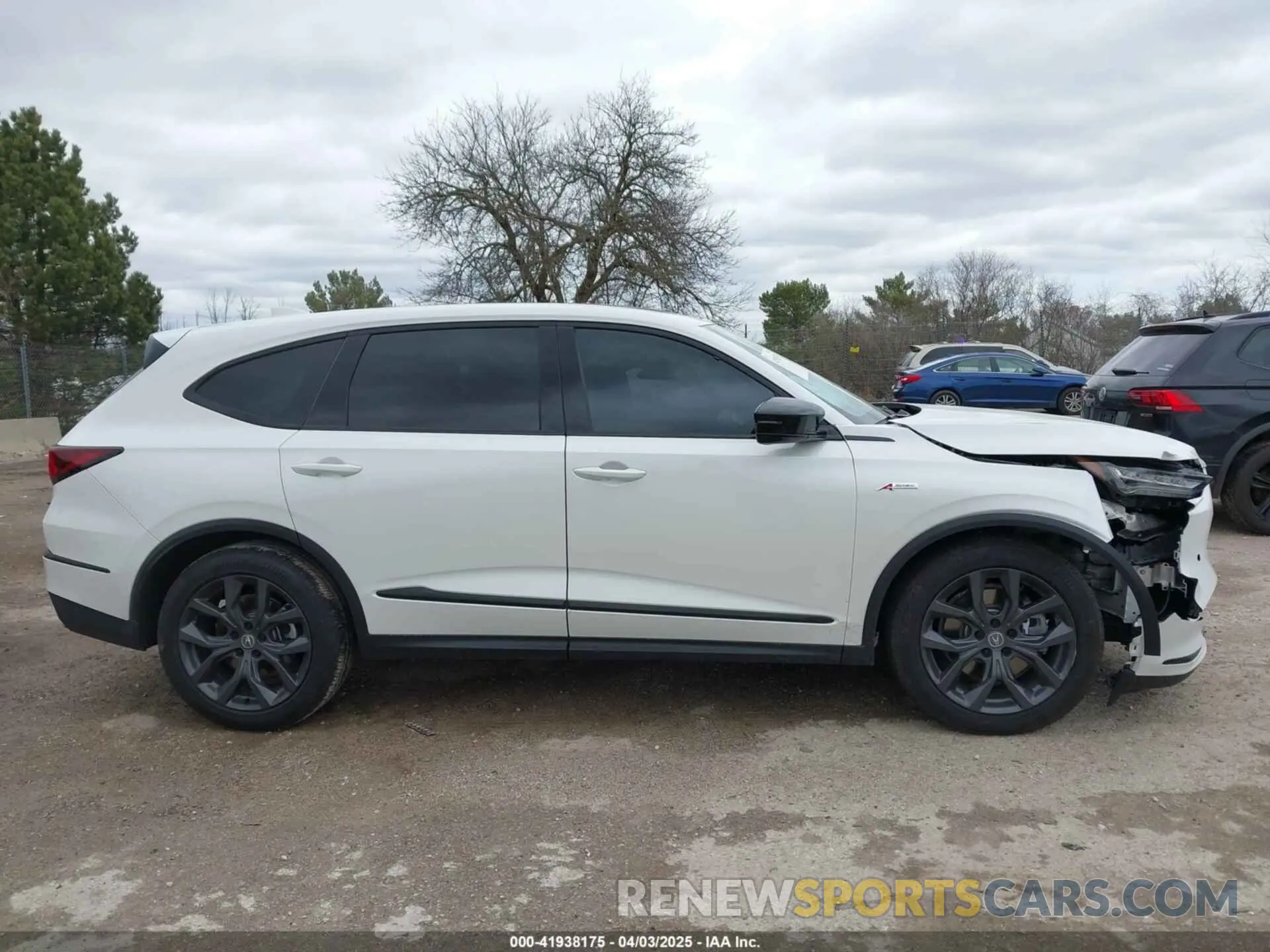 13 Photograph of a damaged car 5J8YE1H00PL030513 ACURA MDX 2023