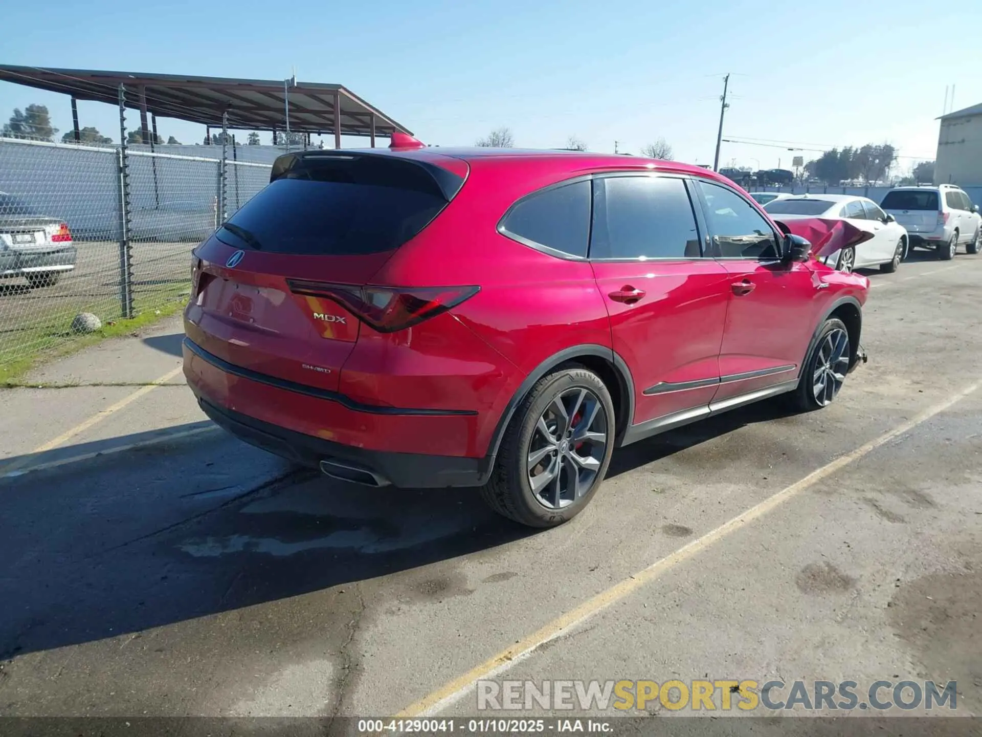 4 Photograph of a damaged car 5J8YE1H01PL030441 ACURA MDX 2023