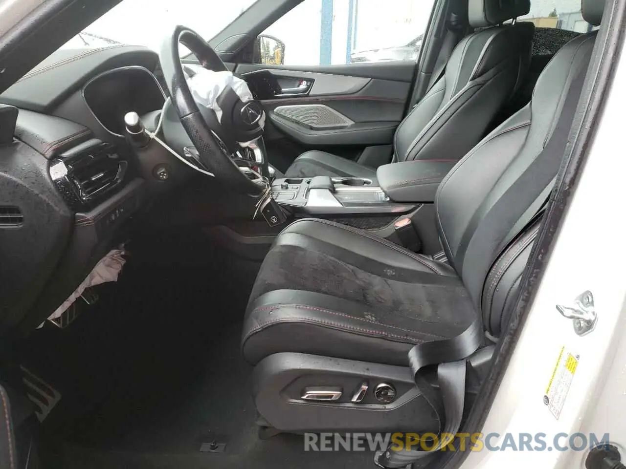 7 Photograph of a damaged car 5J8YE1H05PL030409 ACURA MDX 2023
