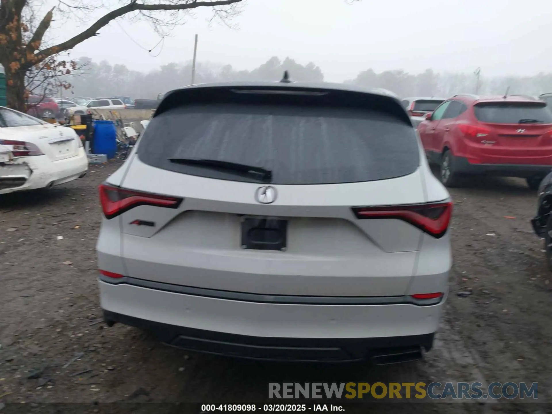 16 Photograph of a damaged car 5J8YE1H05PL042916 ACURA MDX 2023
