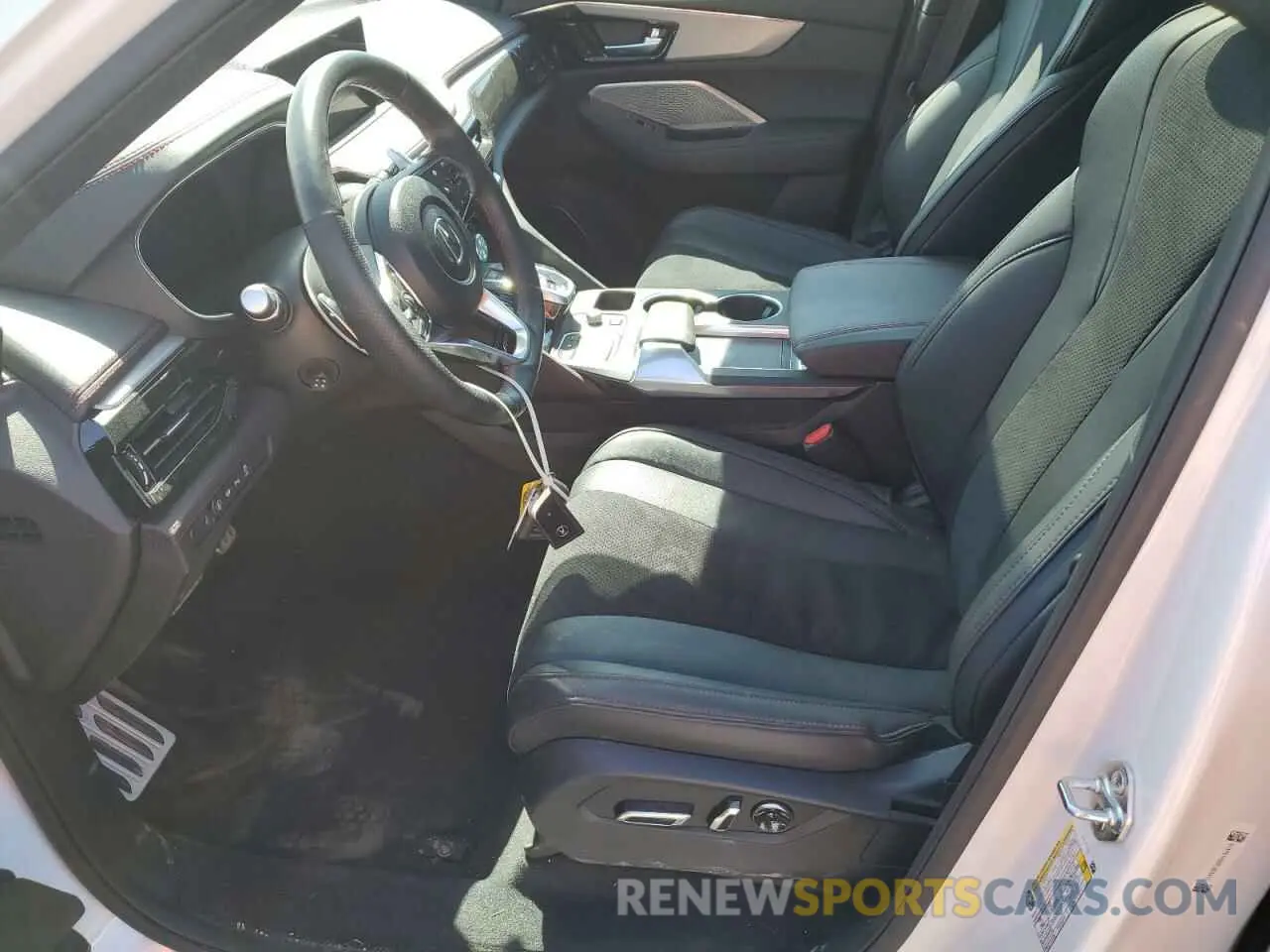 7 Photograph of a damaged car 5J8YE1H05PL802410 ACURA MDX 2023