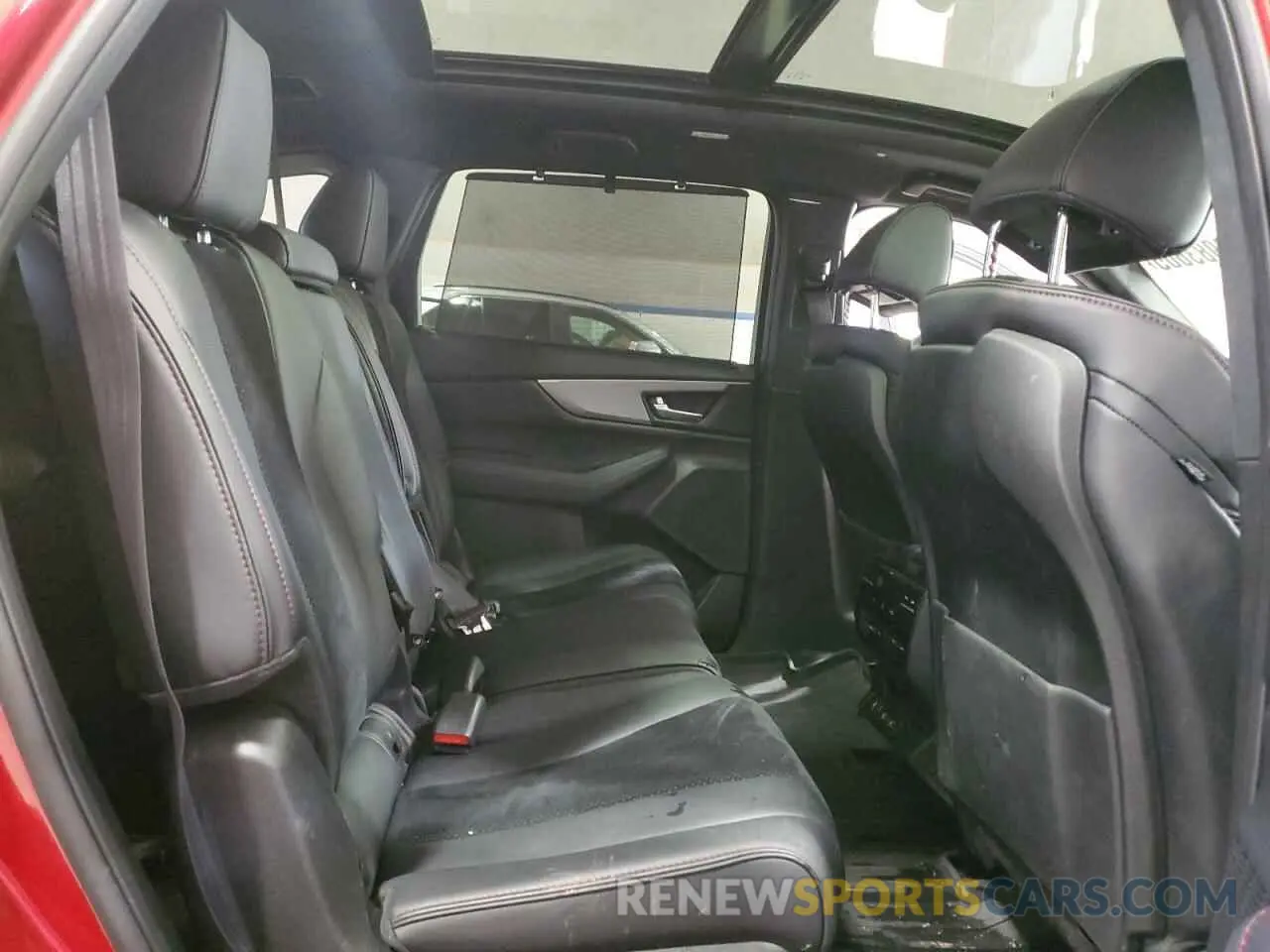 11 Photograph of a damaged car 5J8YE1H07PL003700 ACURA MDX 2023