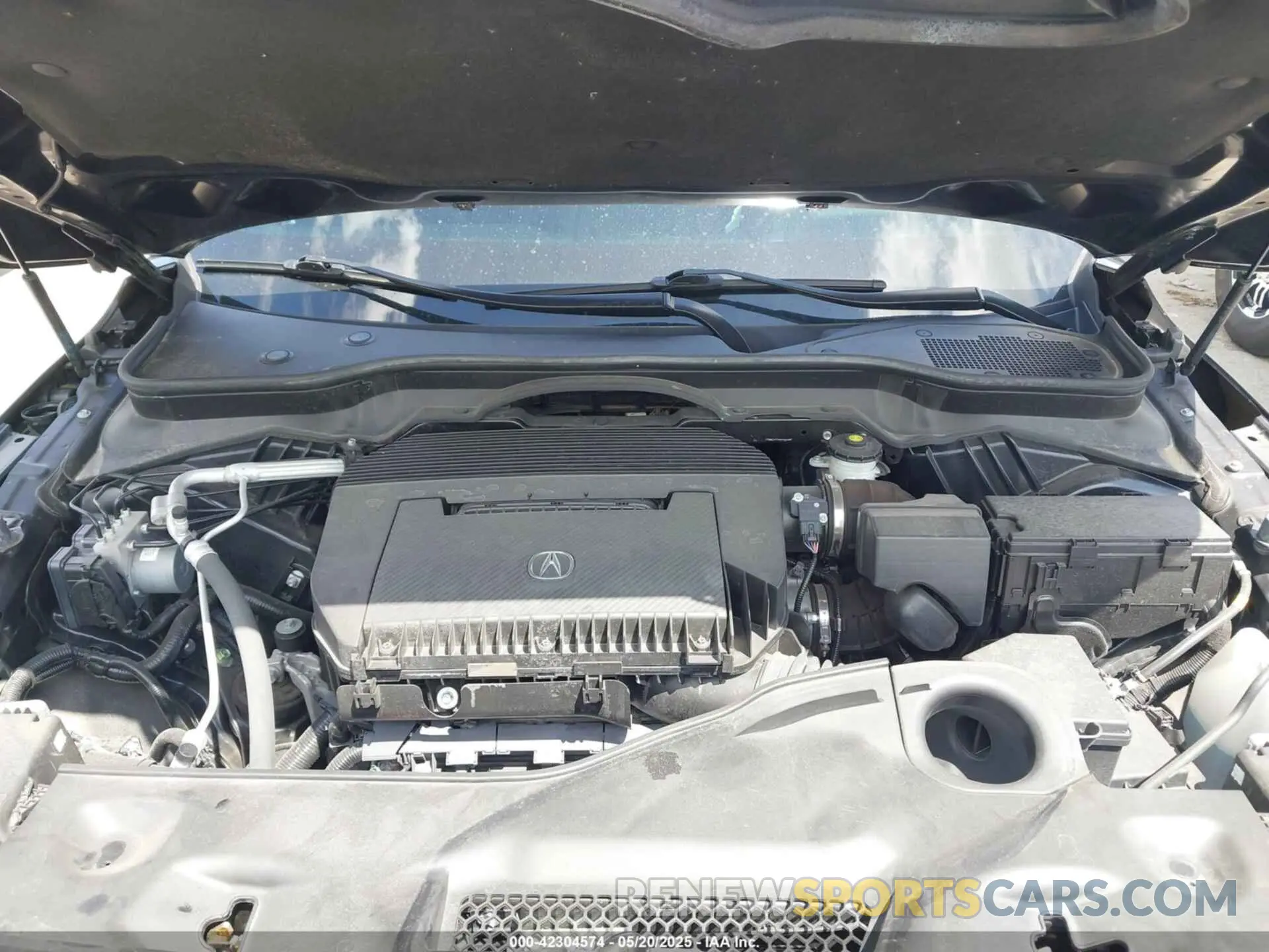 10 Photograph of a damaged car 5J8YE1H07PL009612 ACURA MDX 2023