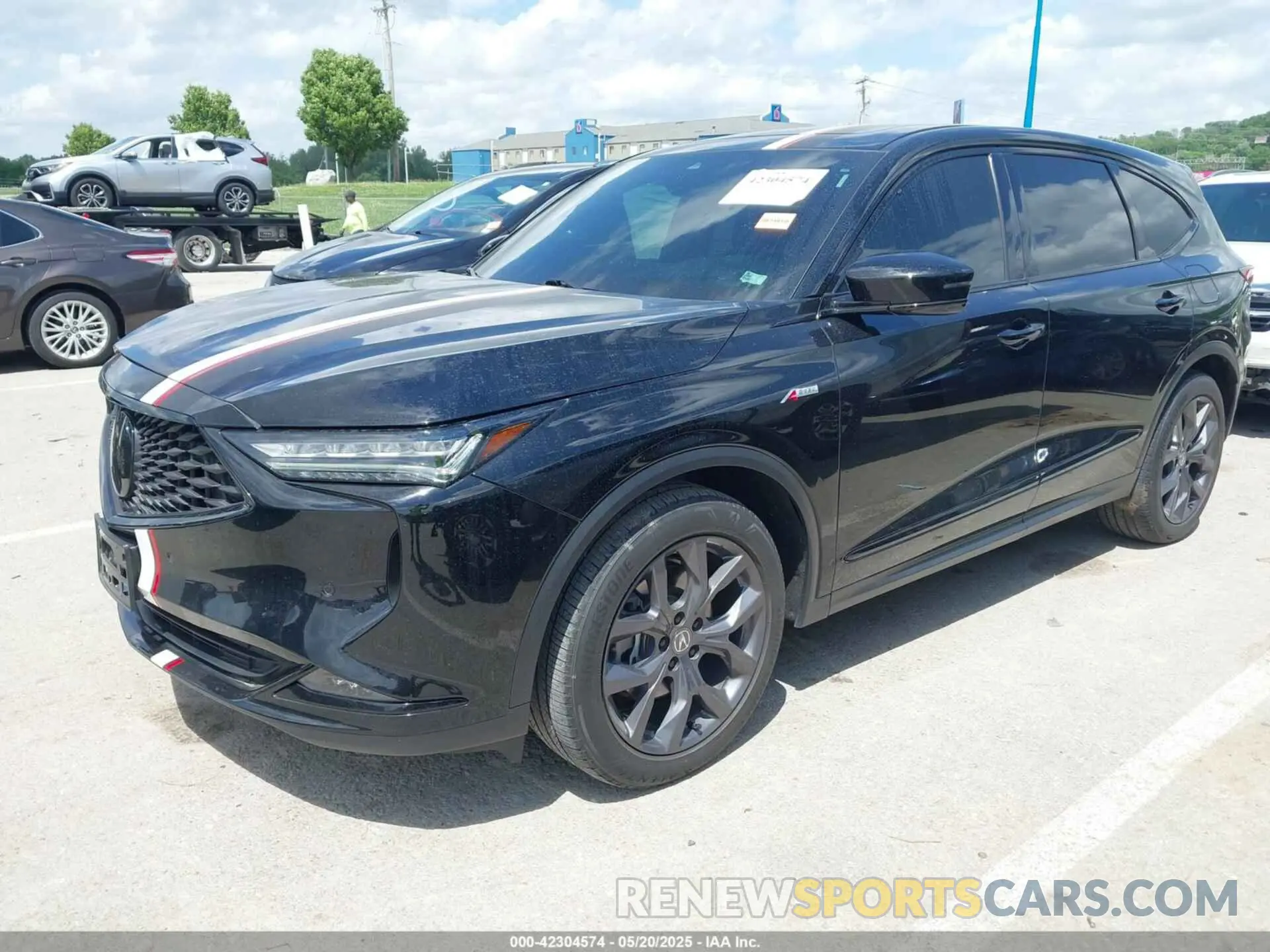 2 Photograph of a damaged car 5J8YE1H07PL009612 ACURA MDX 2023