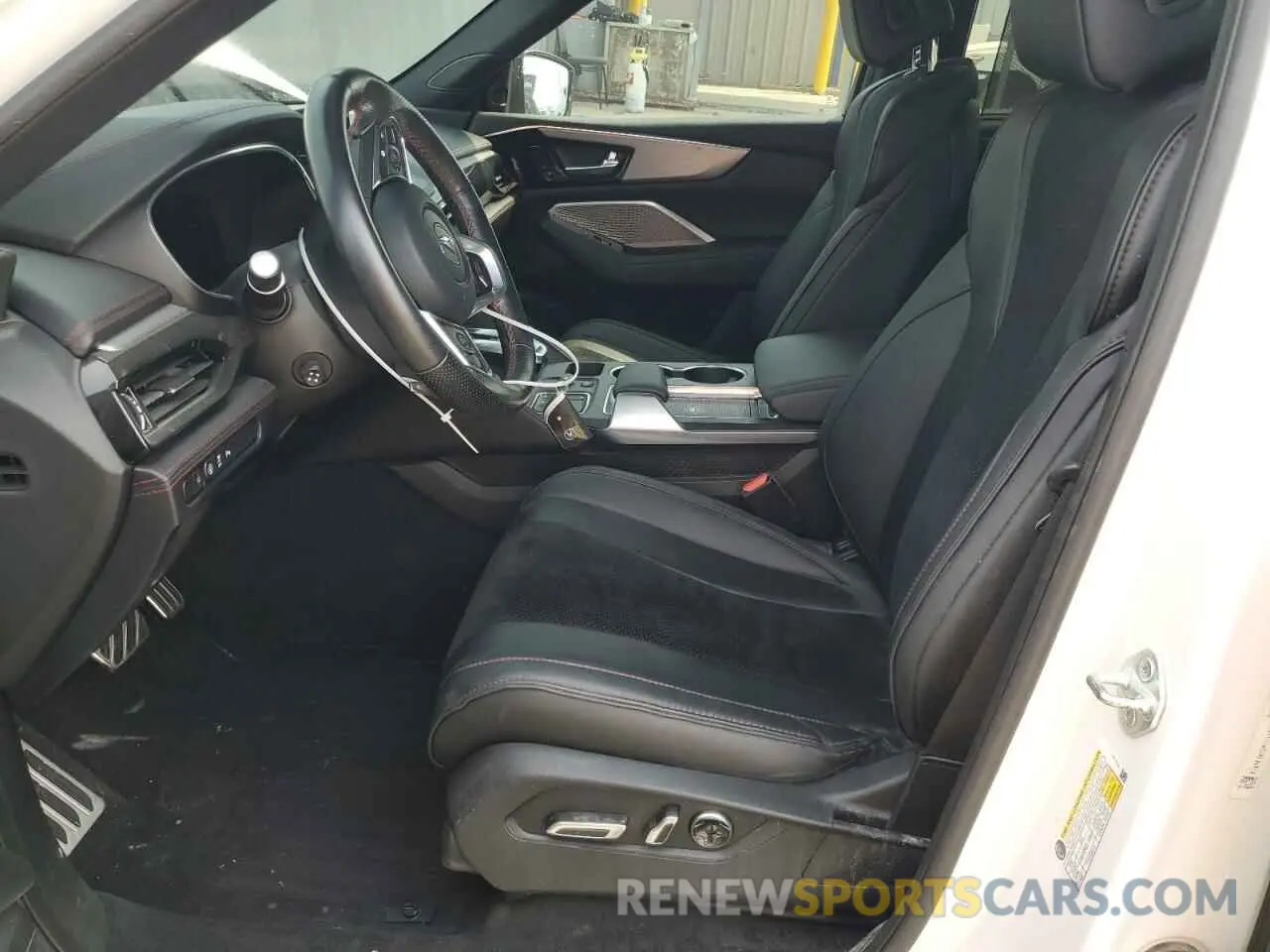7 Photograph of a damaged car 5J8YE1H09PL011250 ACURA MDX 2023