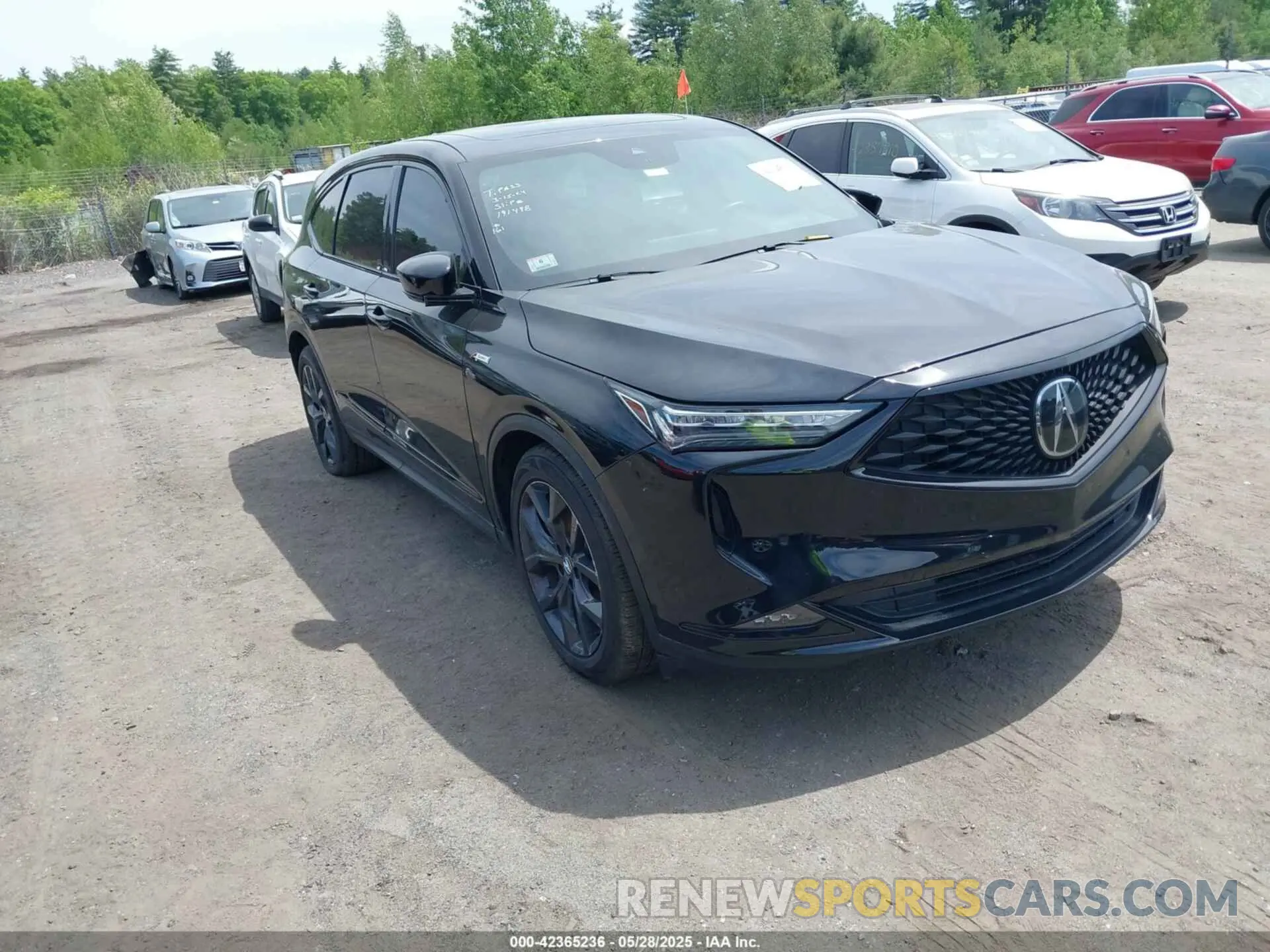 1 Photograph of a damaged car 5J8YE1H09PL037685 ACURA MDX 2023