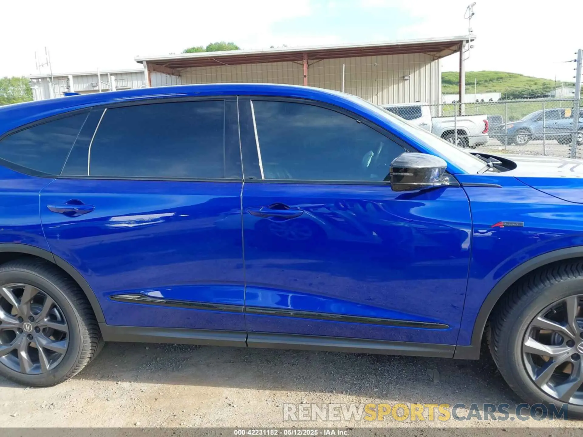 13 Photograph of a damaged car 5J8YE1H0XPL017980 ACURA MDX 2023