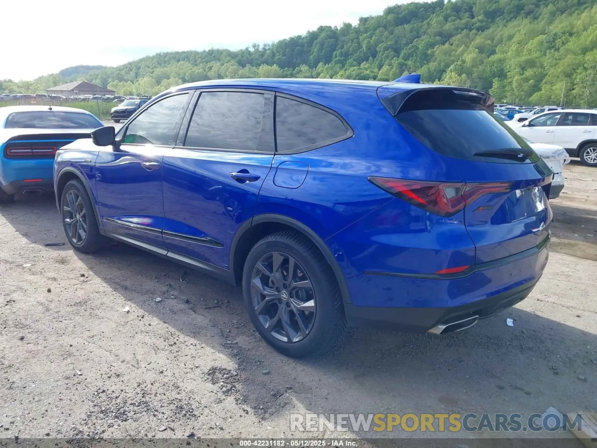 3 Photograph of a damaged car 5J8YE1H0XPL017980 ACURA MDX 2023