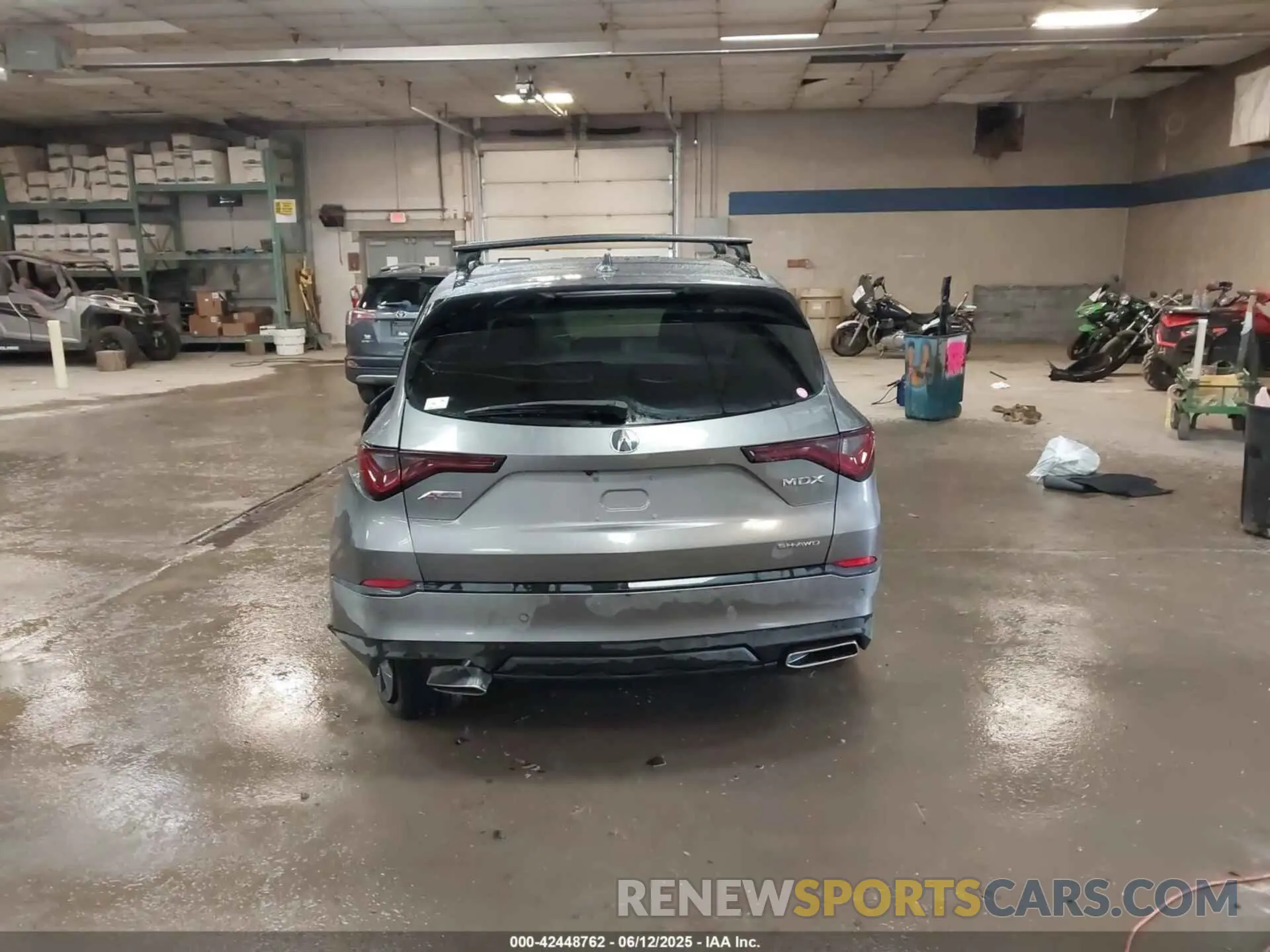 16 Photograph of a damaged car 5J8YE1H0XPL043110 ACURA MDX 2023