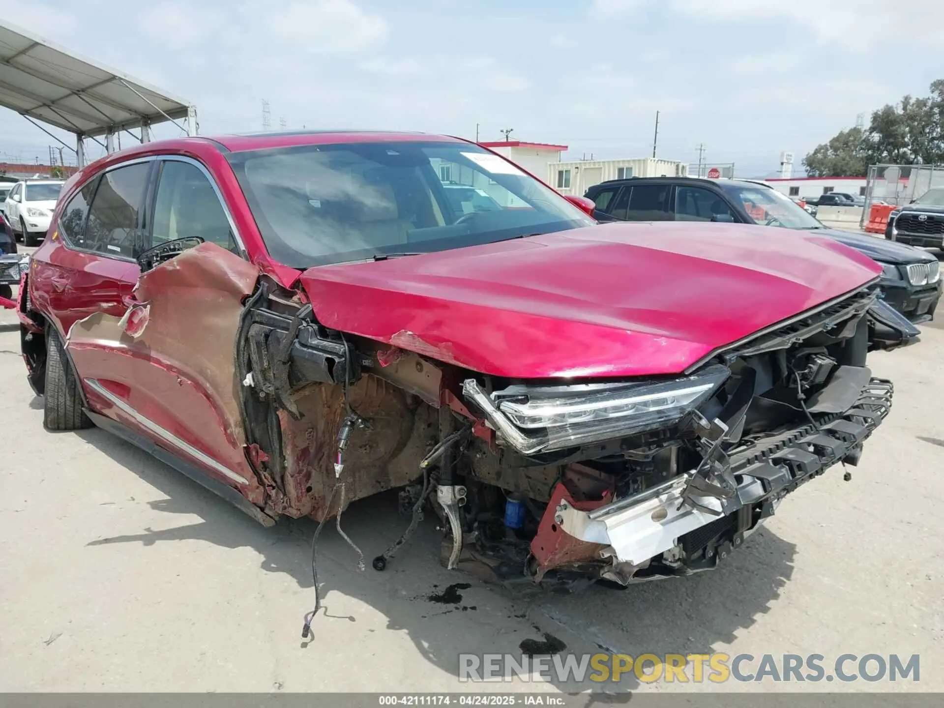 1 Photograph of a damaged car 5J8YE1H31PL007235 ACURA MDX 2023