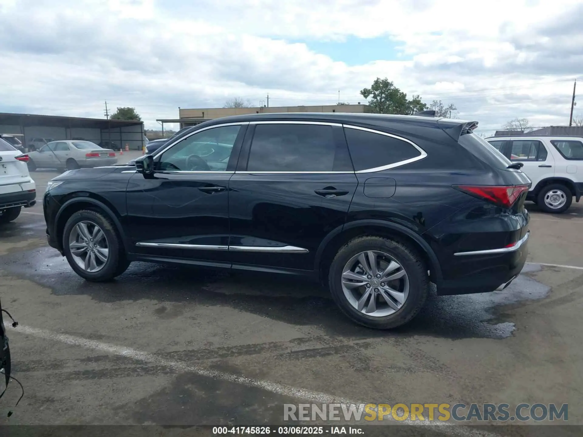 14 Photograph of a damaged car 5J8YE1H33PL034064 ACURA MDX 2023