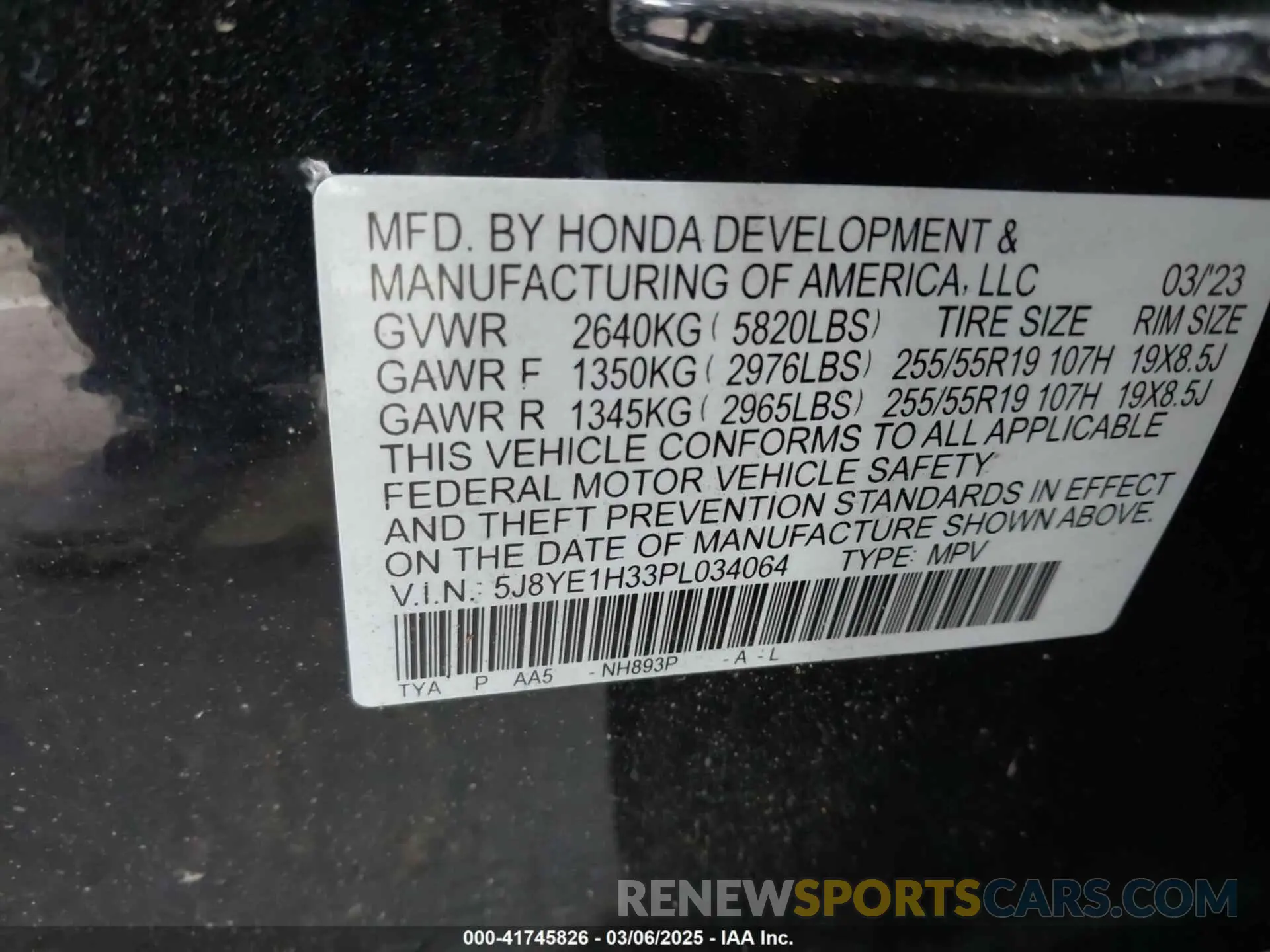 9 Photograph of a damaged car 5J8YE1H33PL034064 ACURA MDX 2023