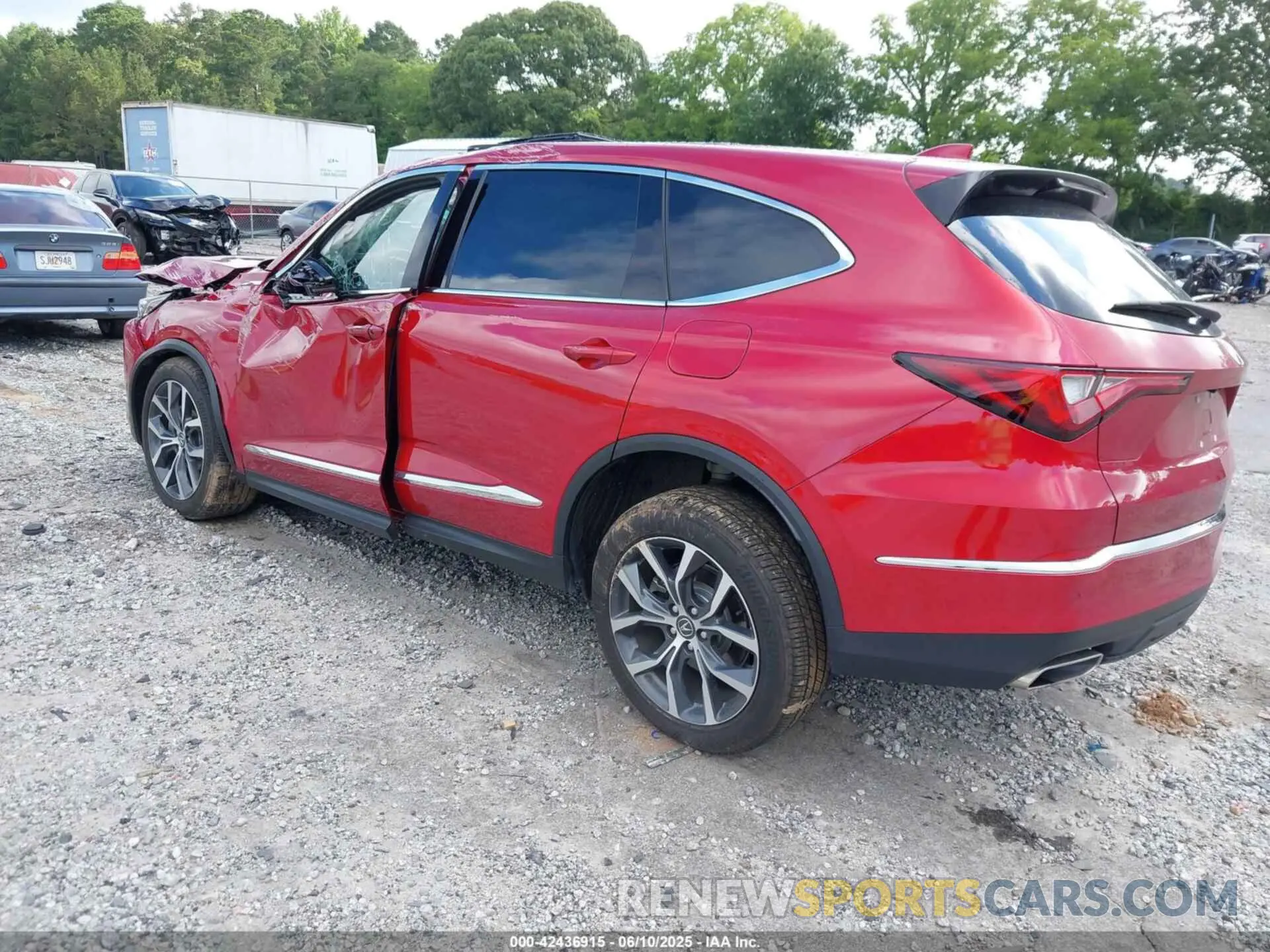 3 Photograph of a damaged car 5J8YE1H40PL007347 ACURA MDX 2023