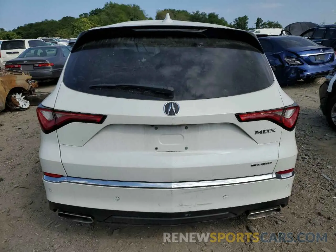 6 Photograph of a damaged car 5J8YE1H41PL032595 ACURA MDX 2023