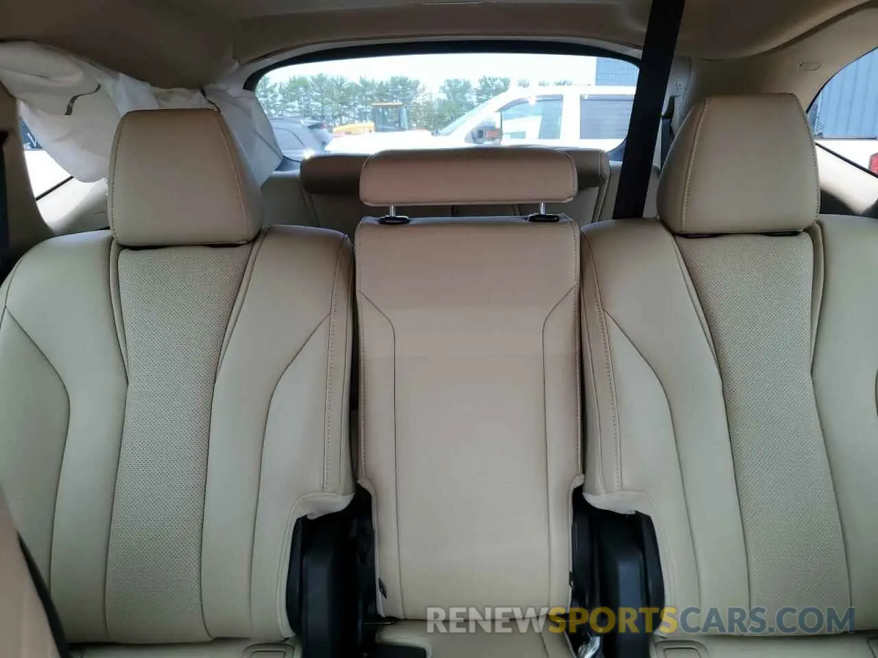 10 Photograph of a damaged car 5J8YE1H43PL025910 ACURA MDX 2023