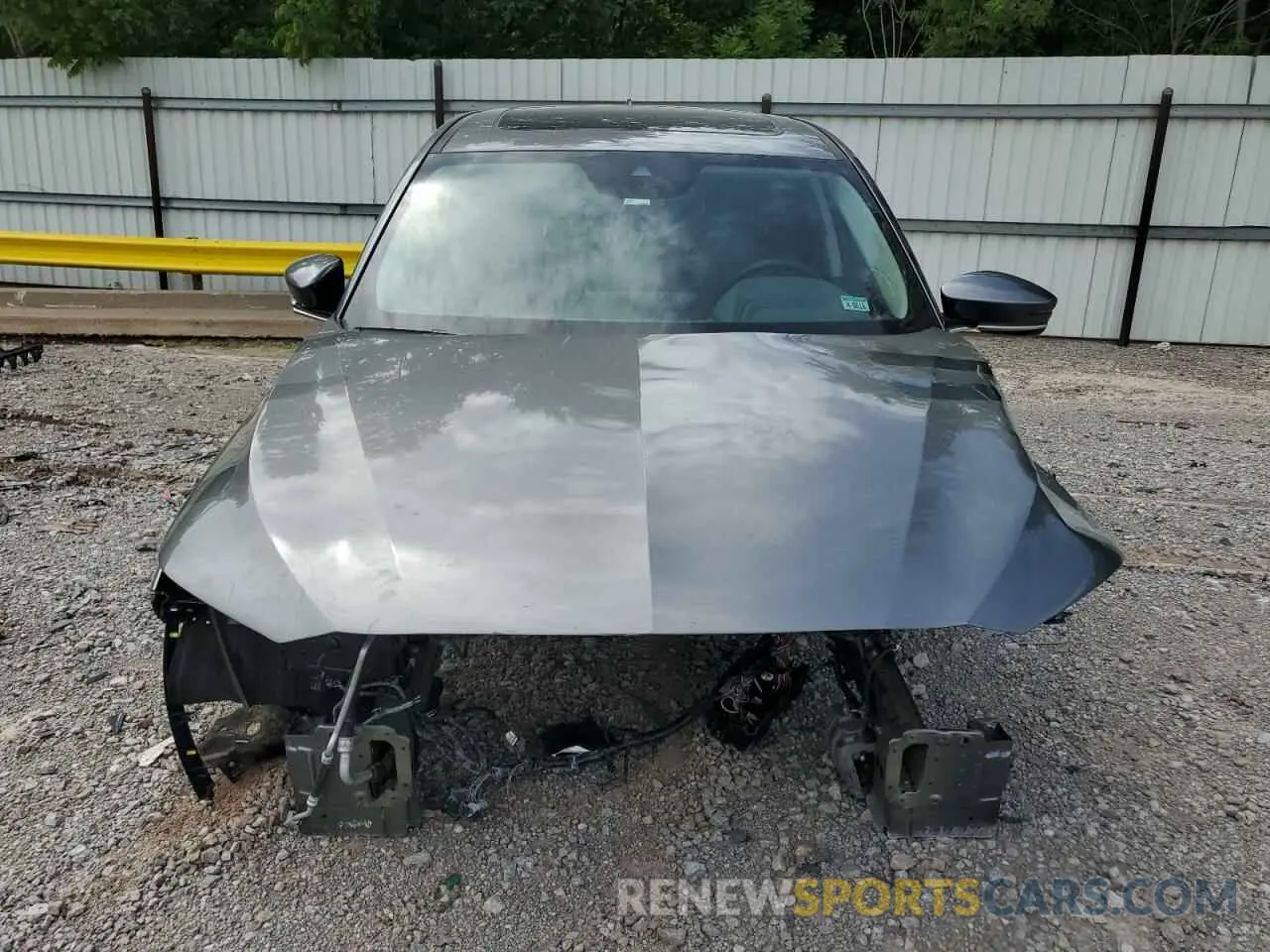 5 Photograph of a damaged car 5J8YE1H45PL003309 ACURA MDX 2023