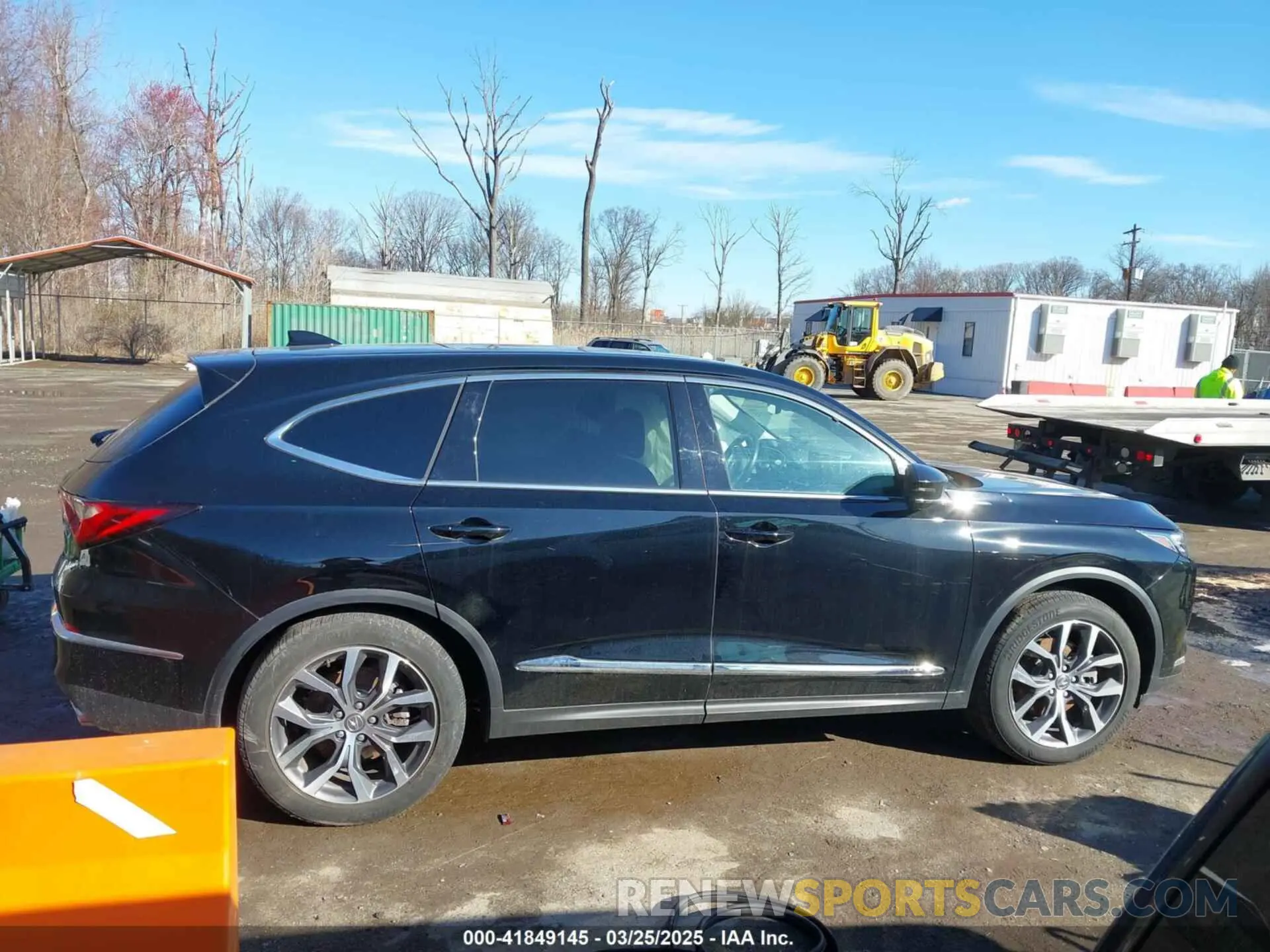 13 Photograph of a damaged car 5J8YE1H47PL018815 ACURA MDX 2023