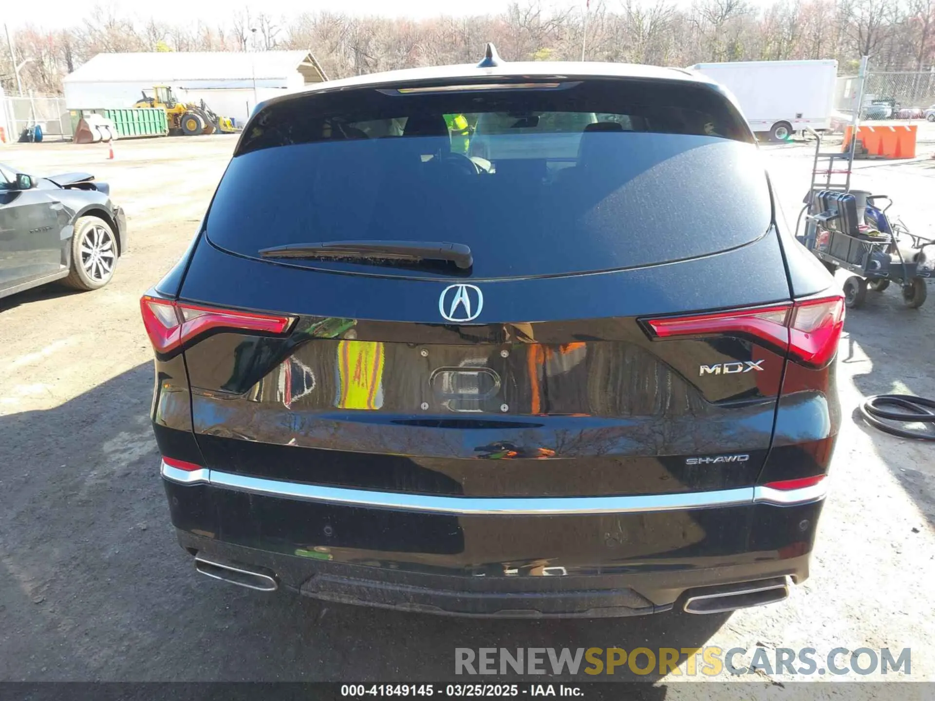 16 Photograph of a damaged car 5J8YE1H47PL018815 ACURA MDX 2023