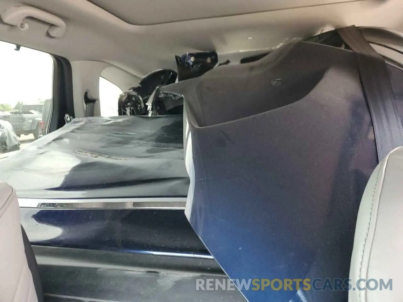 10 Photograph of a damaged car 5J8YE1H47PL034268 ACURA MDX 2023