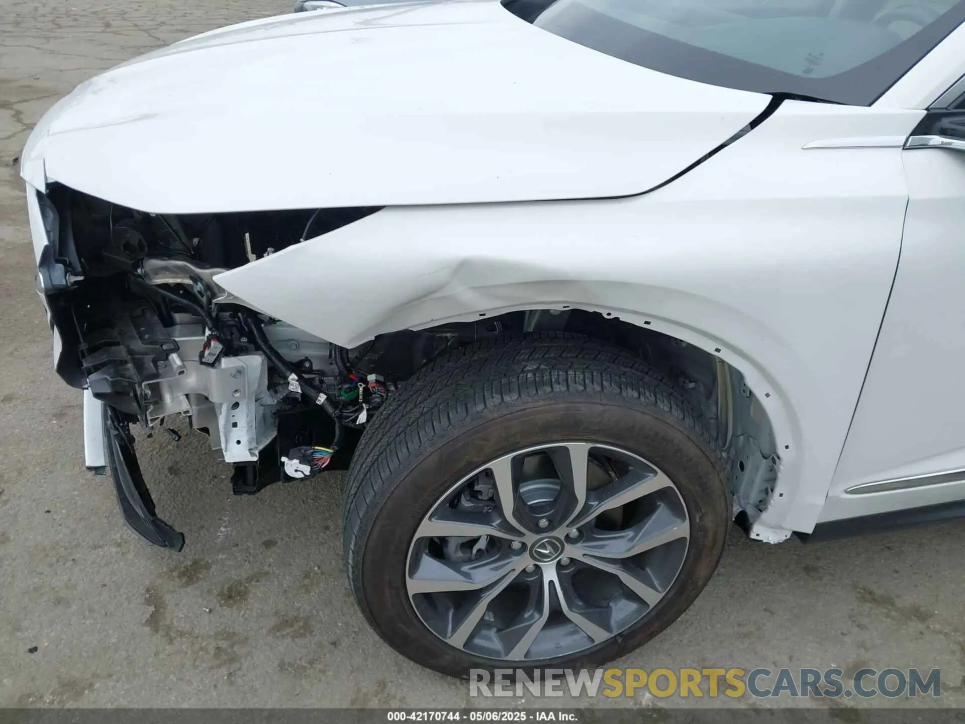 6 Photograph of a damaged car 5J8YE1H4XPL038945 ACURA MDX 2023
